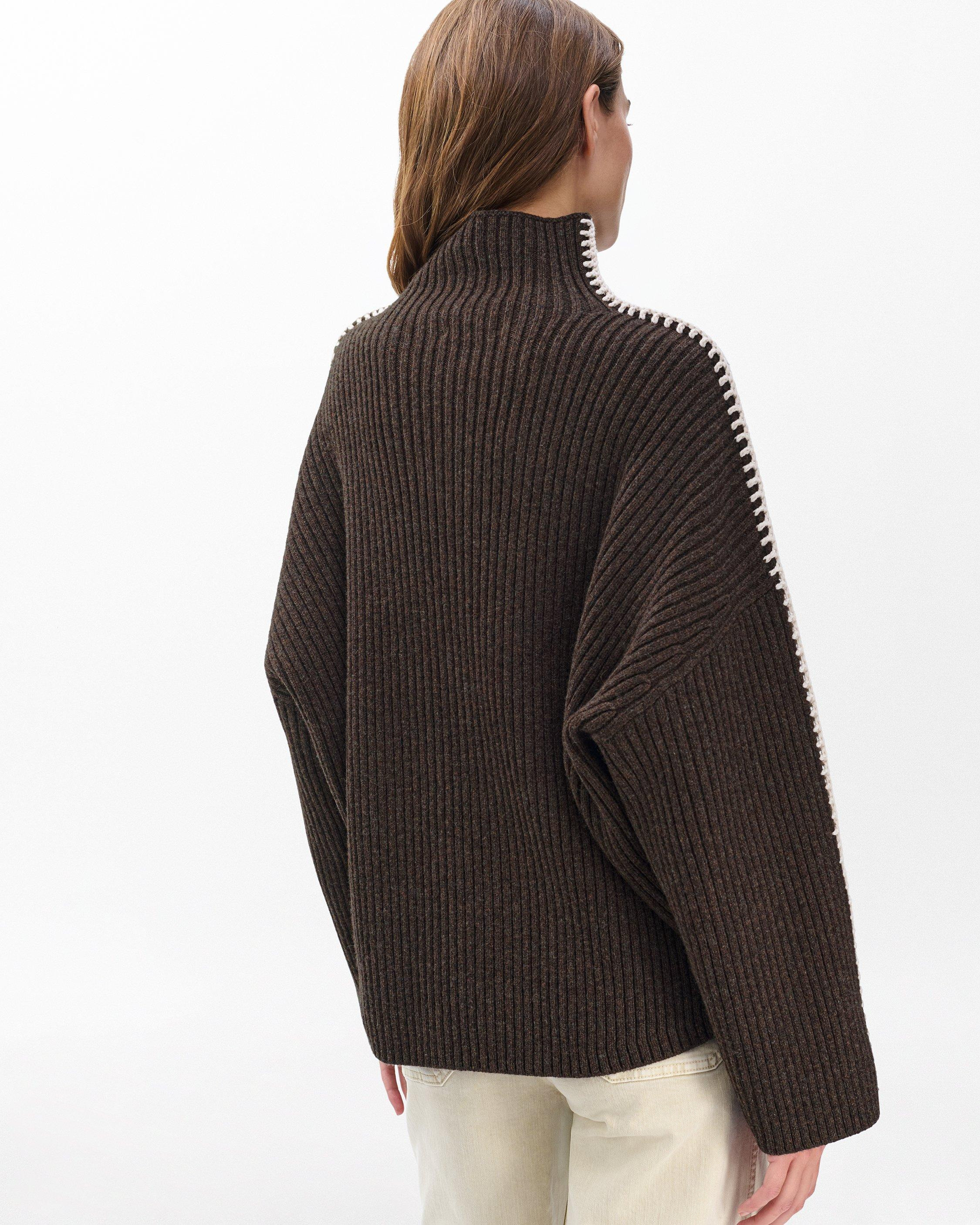 Ingrid Wool Turtleneck - 7