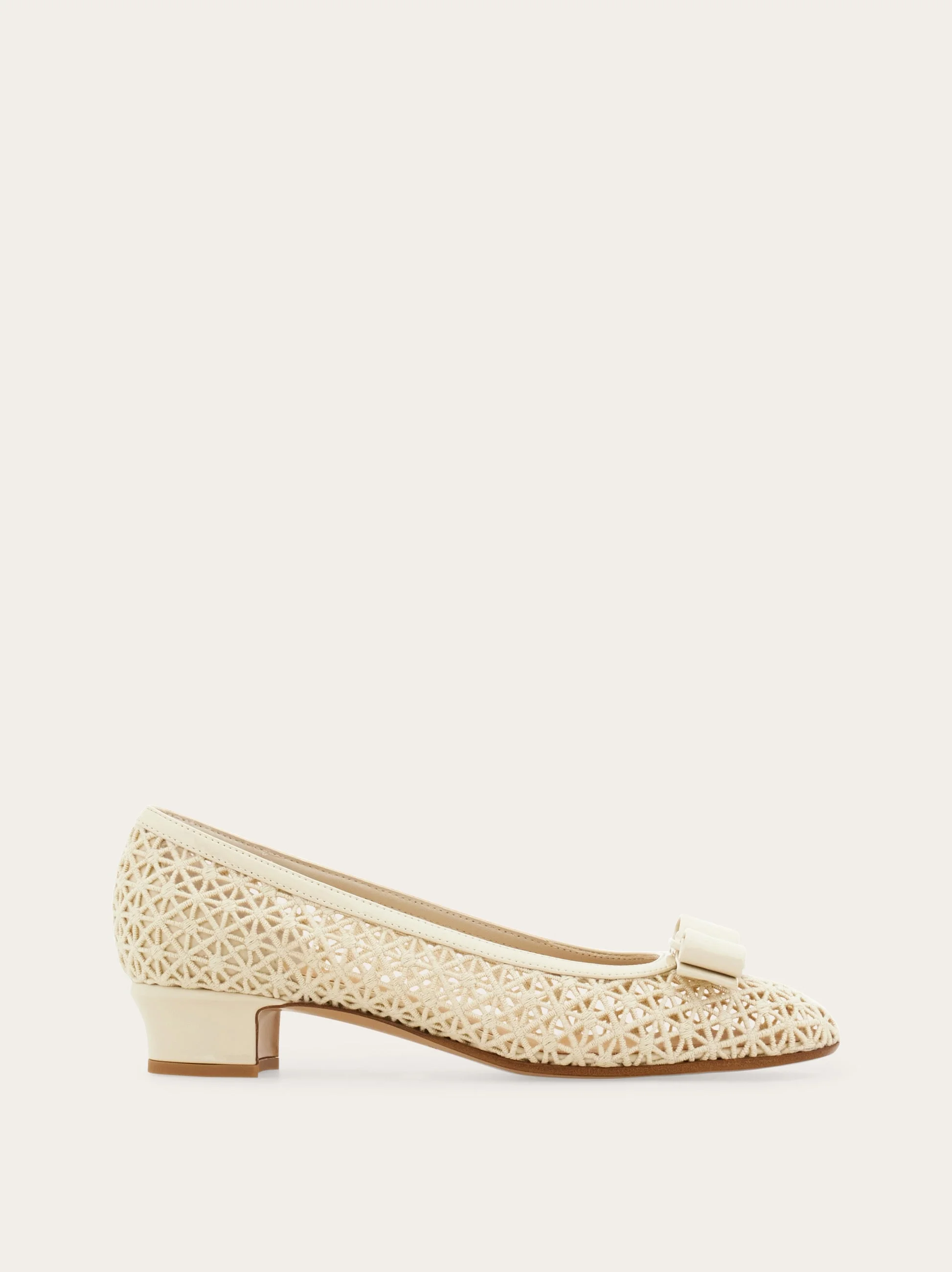Vara bow pump - 1