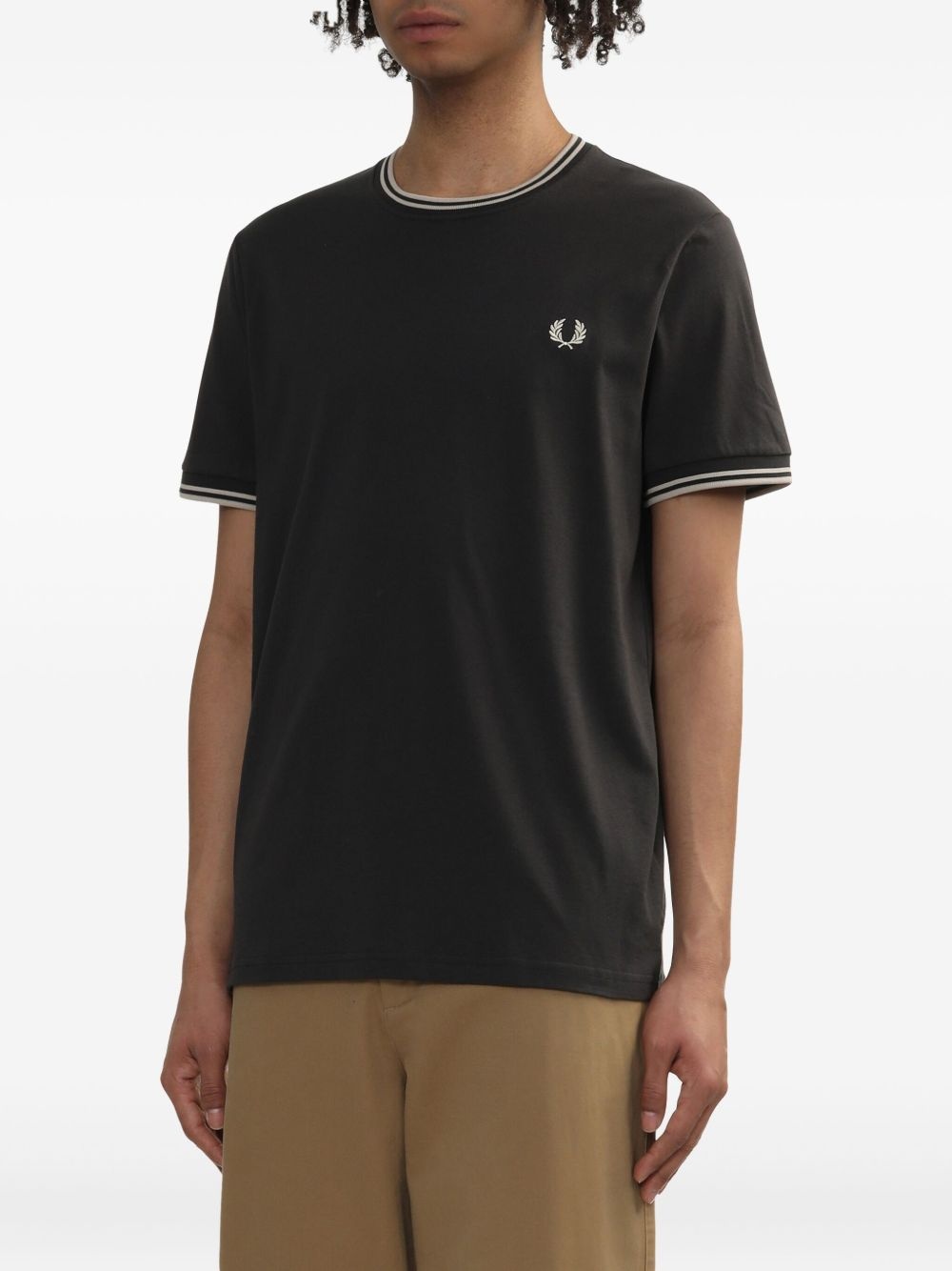 Twin Tipped T-shirt - 3