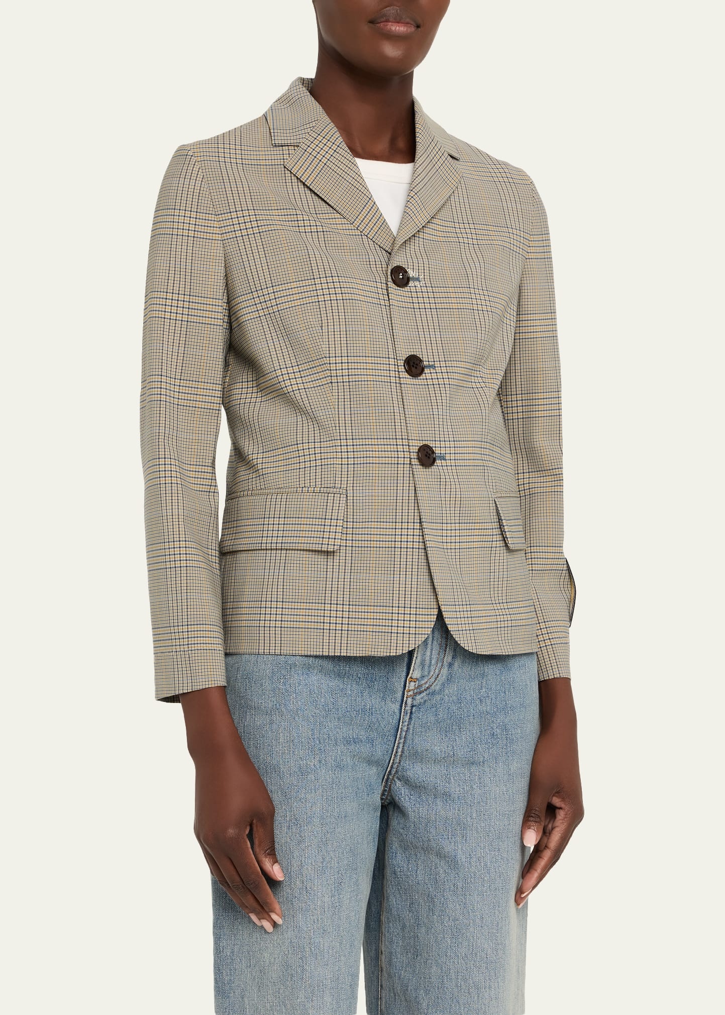 Baby Simple Chest Jacket Opening With Three Buttons On The Front - 4