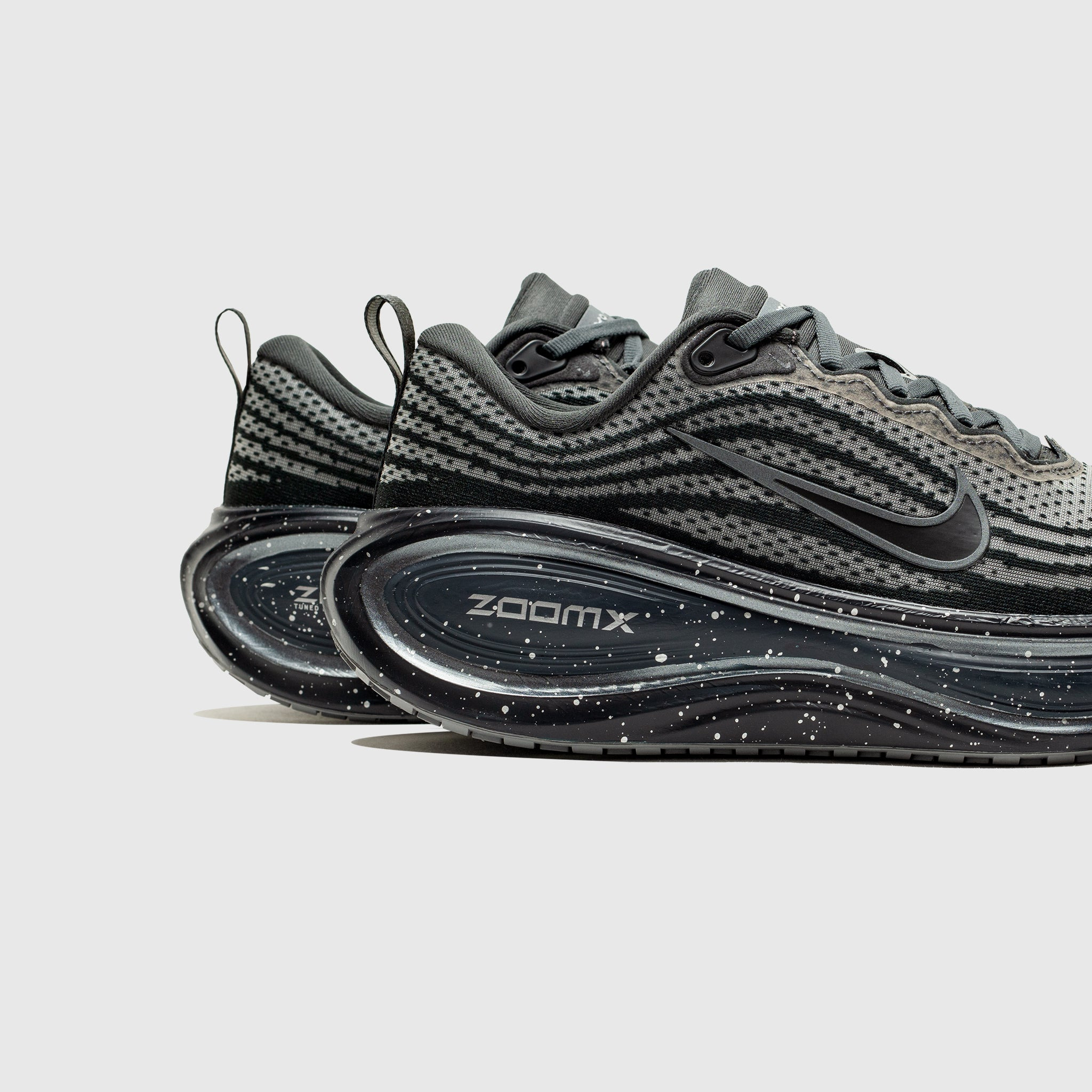 VOMERO PLUS SPECKLE "DARK OBSIDIAN" - 5