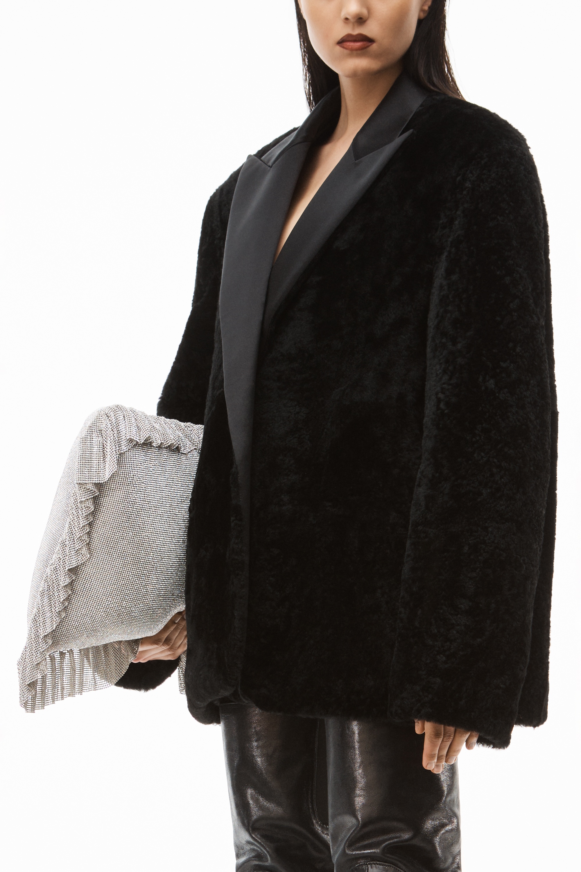 tuxedo coat in short curly shearling - 3