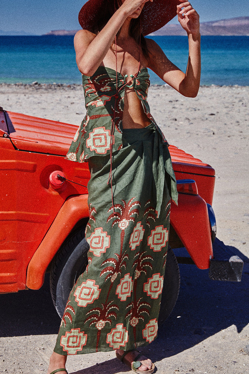 Johanna Ortiz Arkana Top outlook