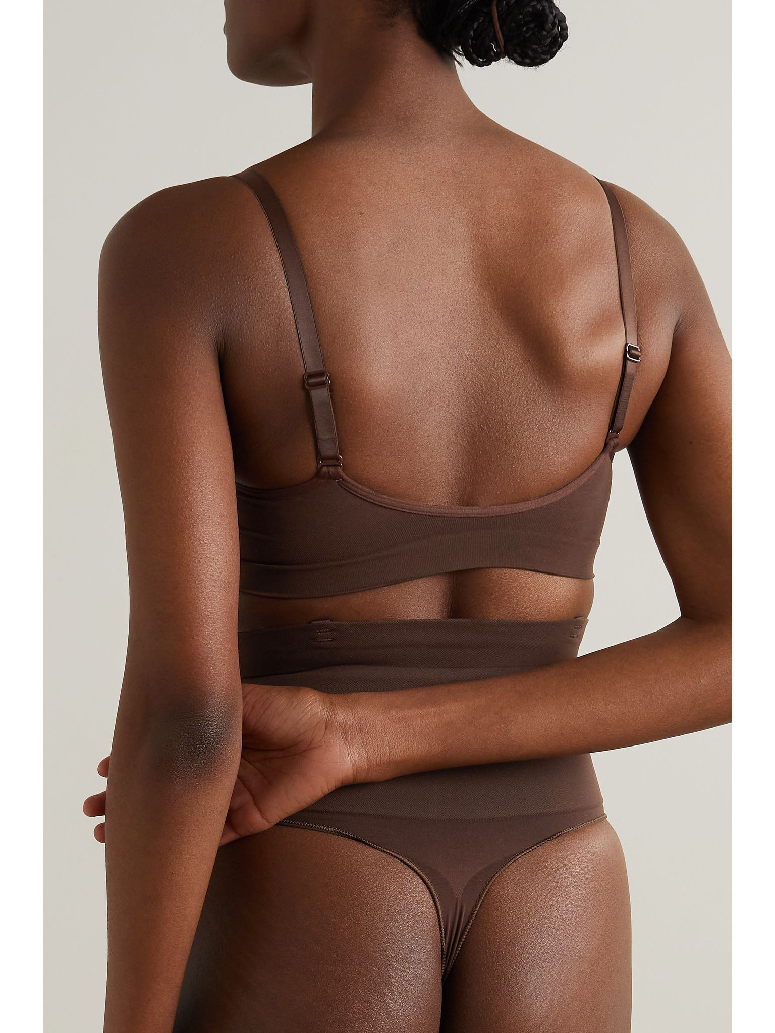 Seamless Sculpt Bralette - Cocoa Brown - 3