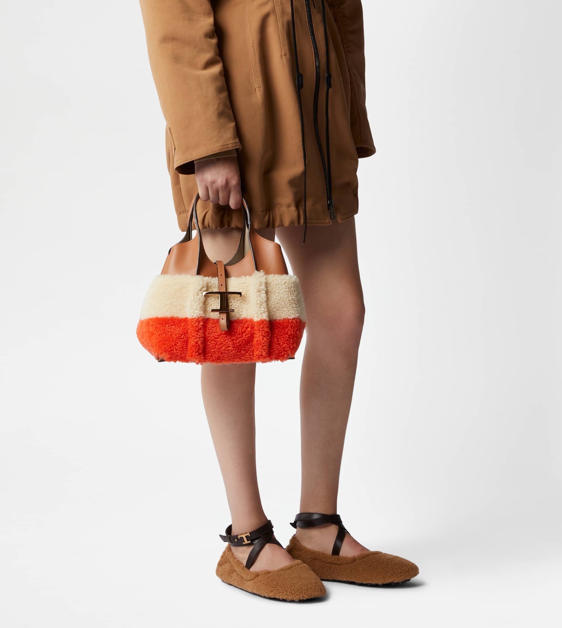 T TIMELESS SHOPPING BAG IN LEATHER AND SHEEPSKIN MINI - ORANGE, OFF WHITE, BROWN - 3