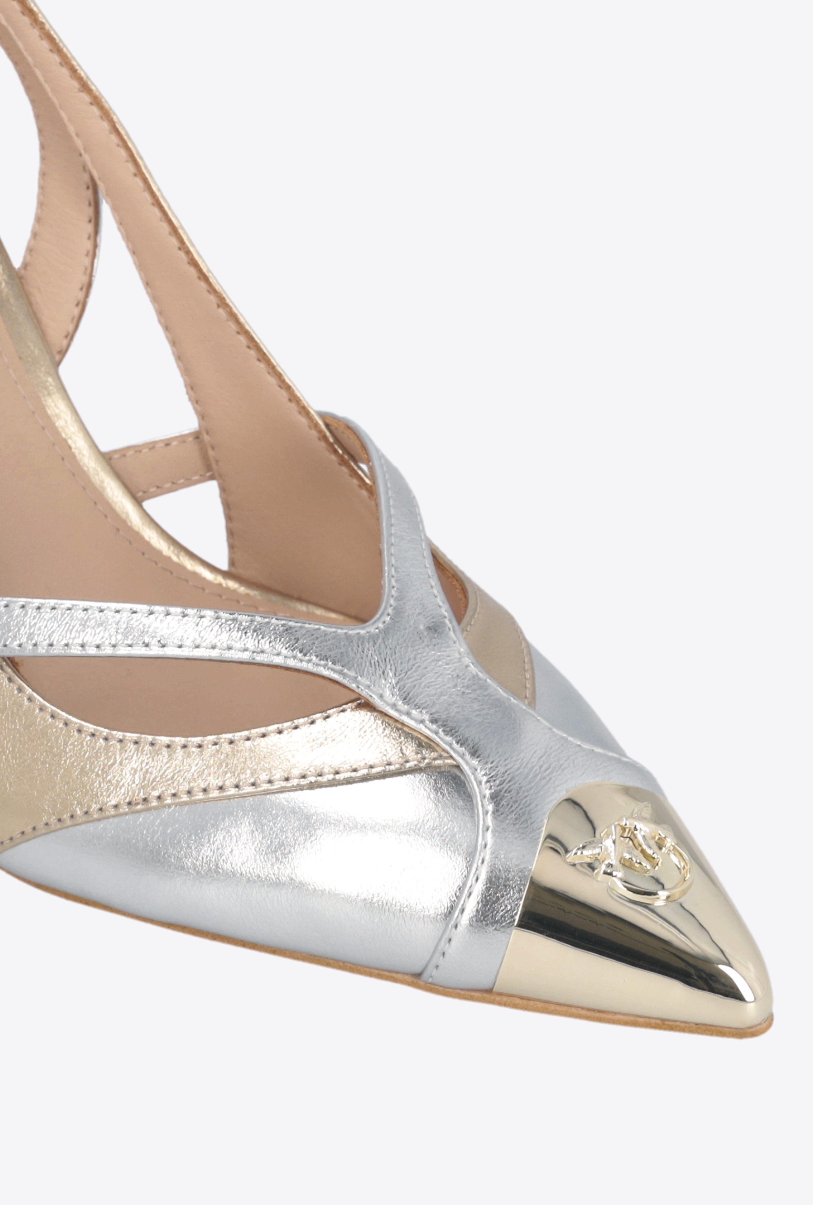 LAMINATED PUMPS WITH HEEL AND METAL TOE - 4