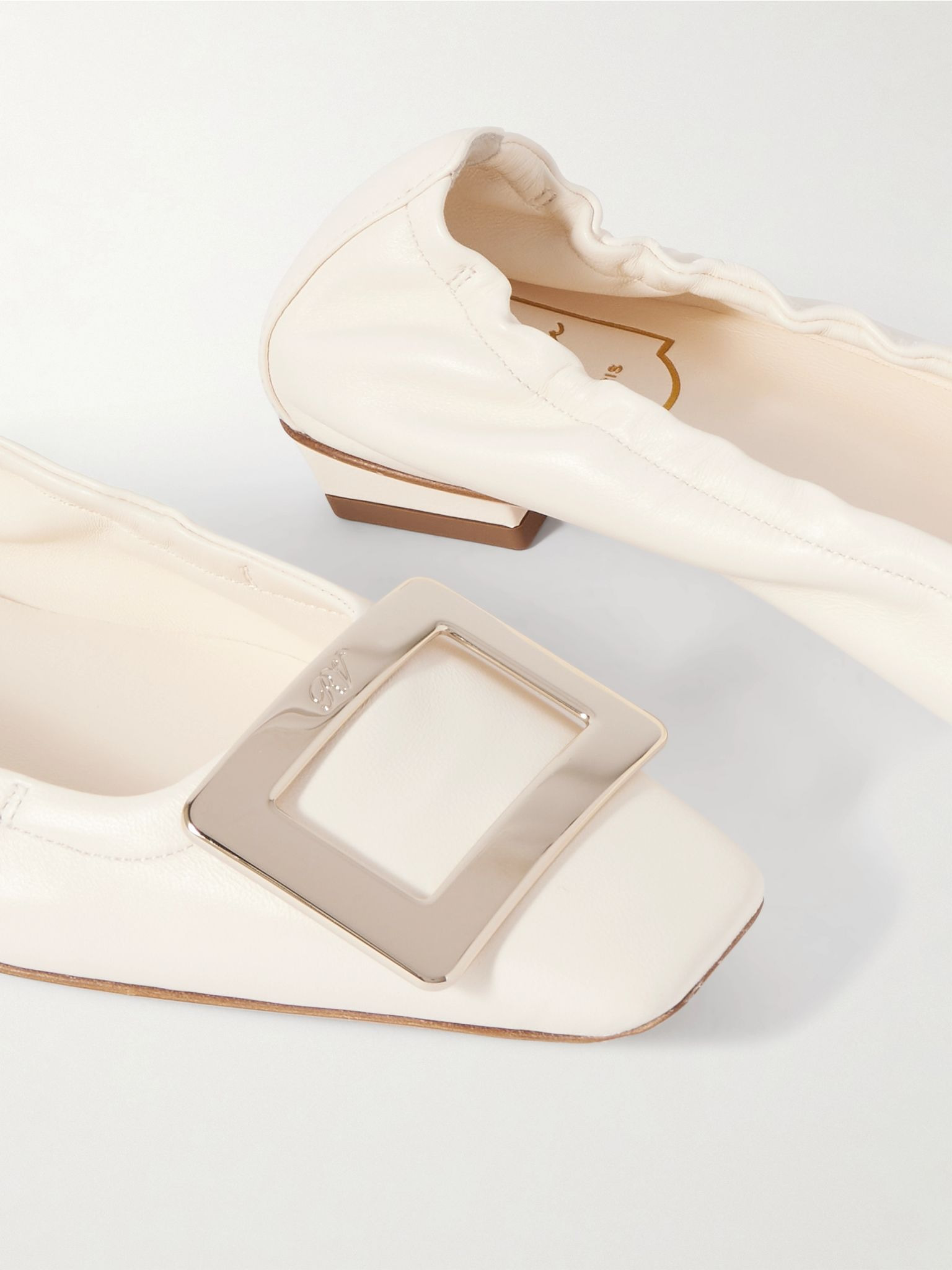 Belle Vivier embellished patent-leather ballet flats Ivory - 4