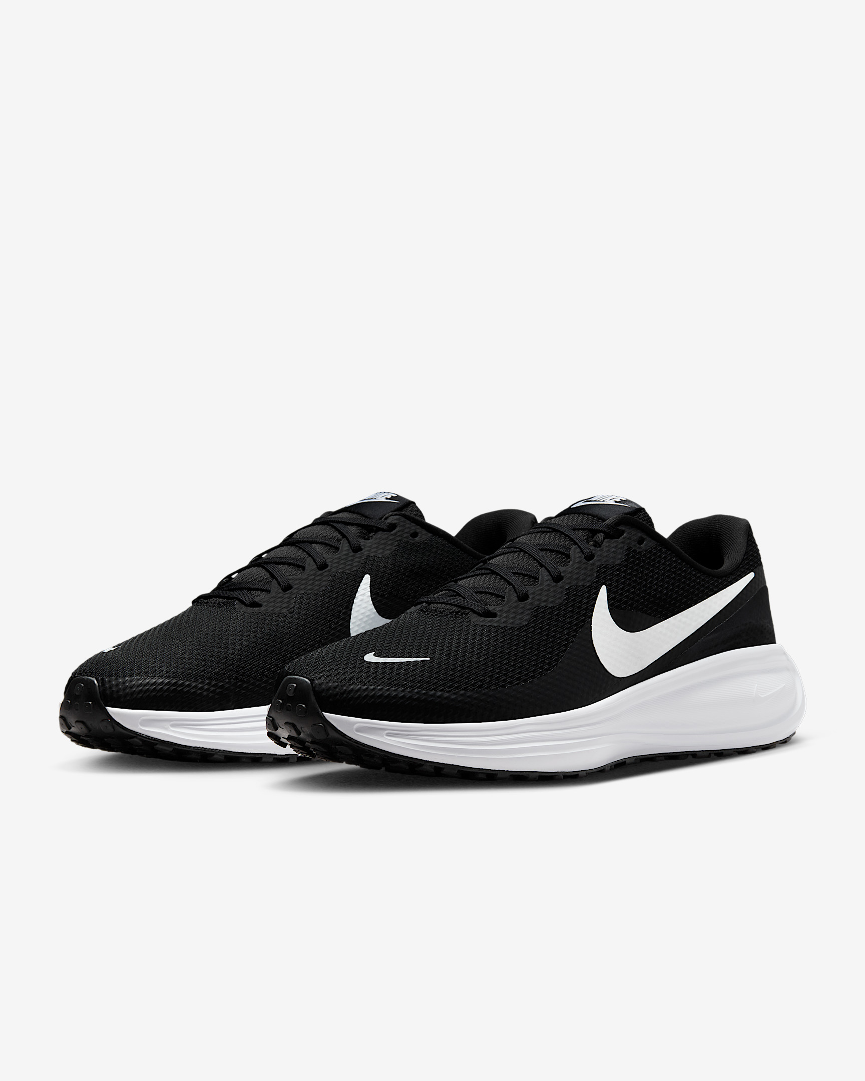 Nike Revolution 8 Men's Road Running Shoes (Extra Wide) - 5
