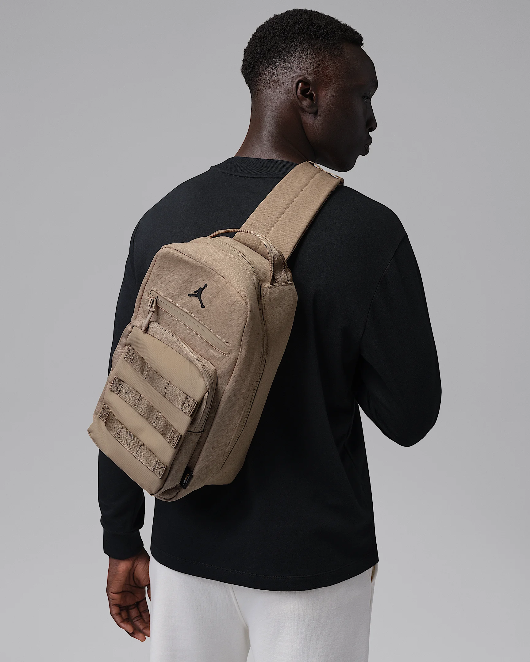 Jordan Collectors Sling Pack (3L) - 1