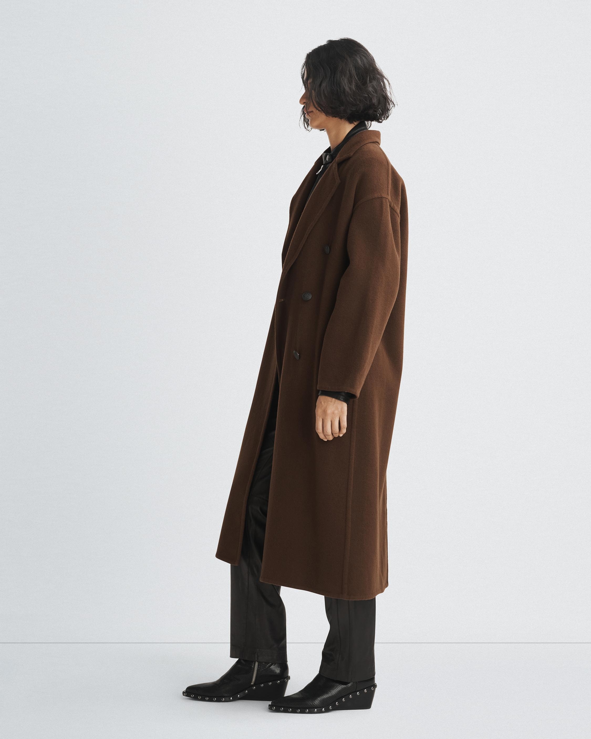 Thea Italian Wool Coat
Relaxed Fit - 4