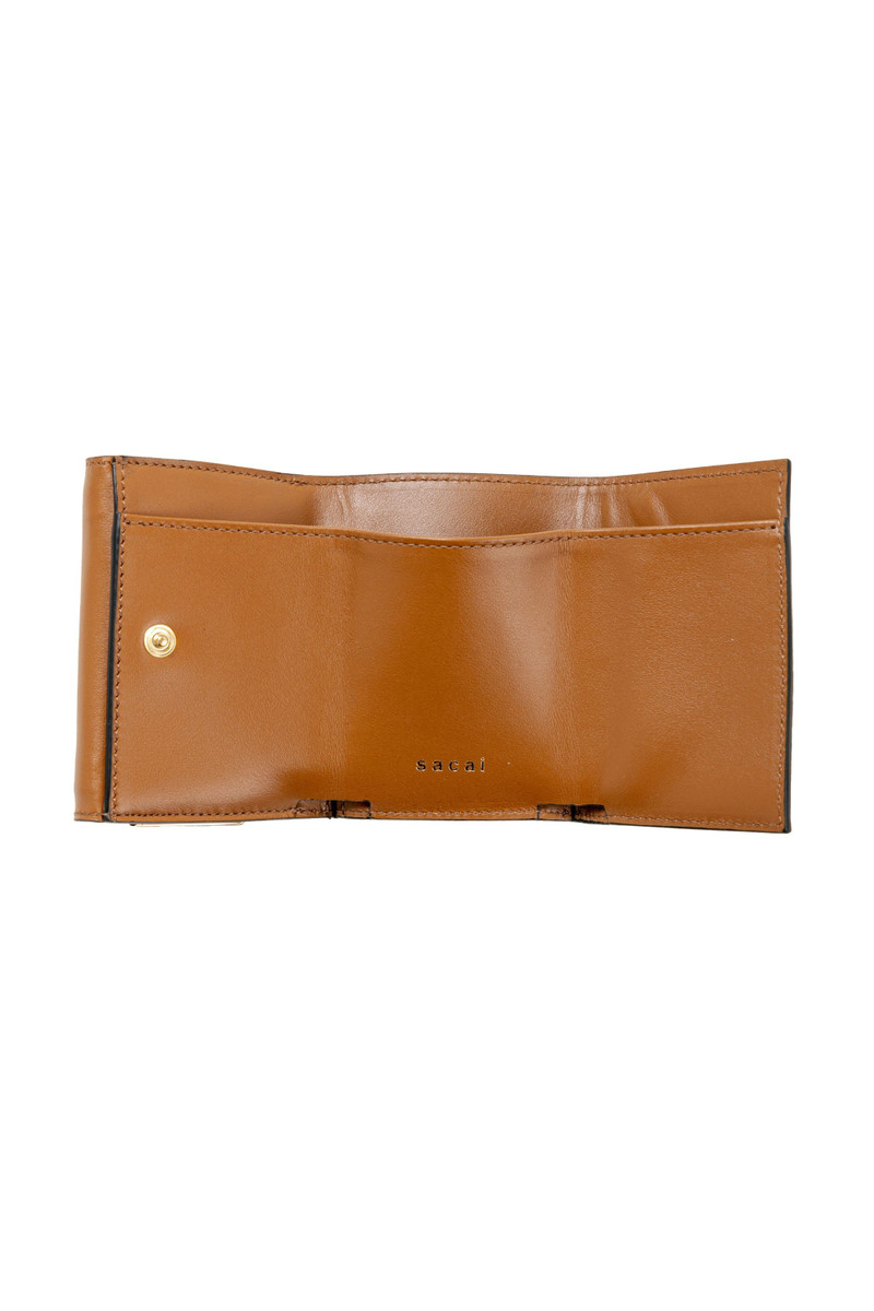 Half Metal Trifold Wallet 4