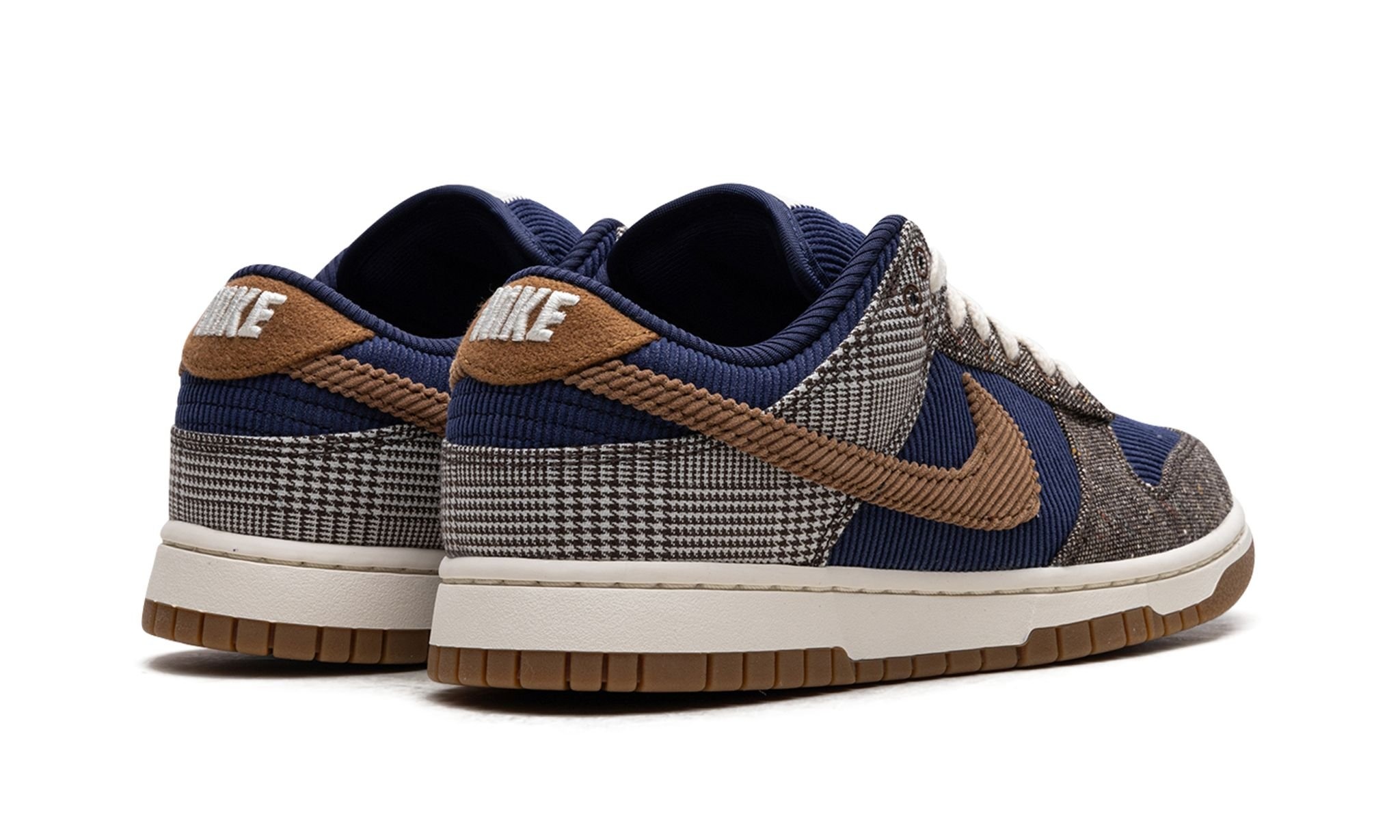 Dunk Low "Tweed Corduroy" - 3