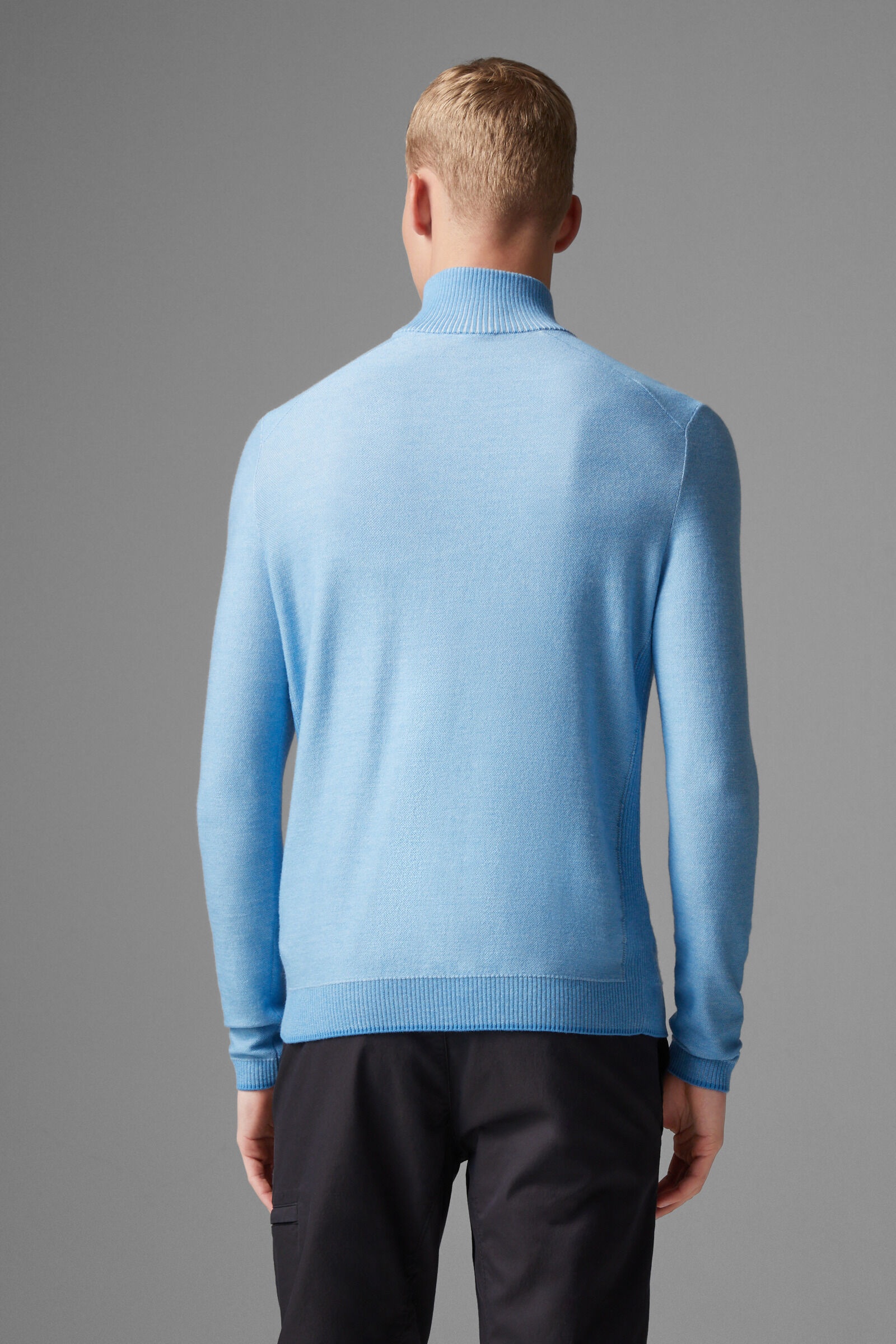 Lias half-zippered sweater in Ice blue - 3