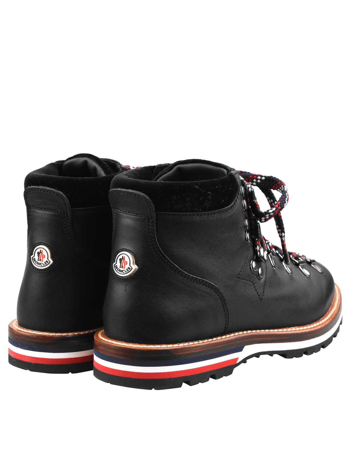 Moncler blanche boot clearance