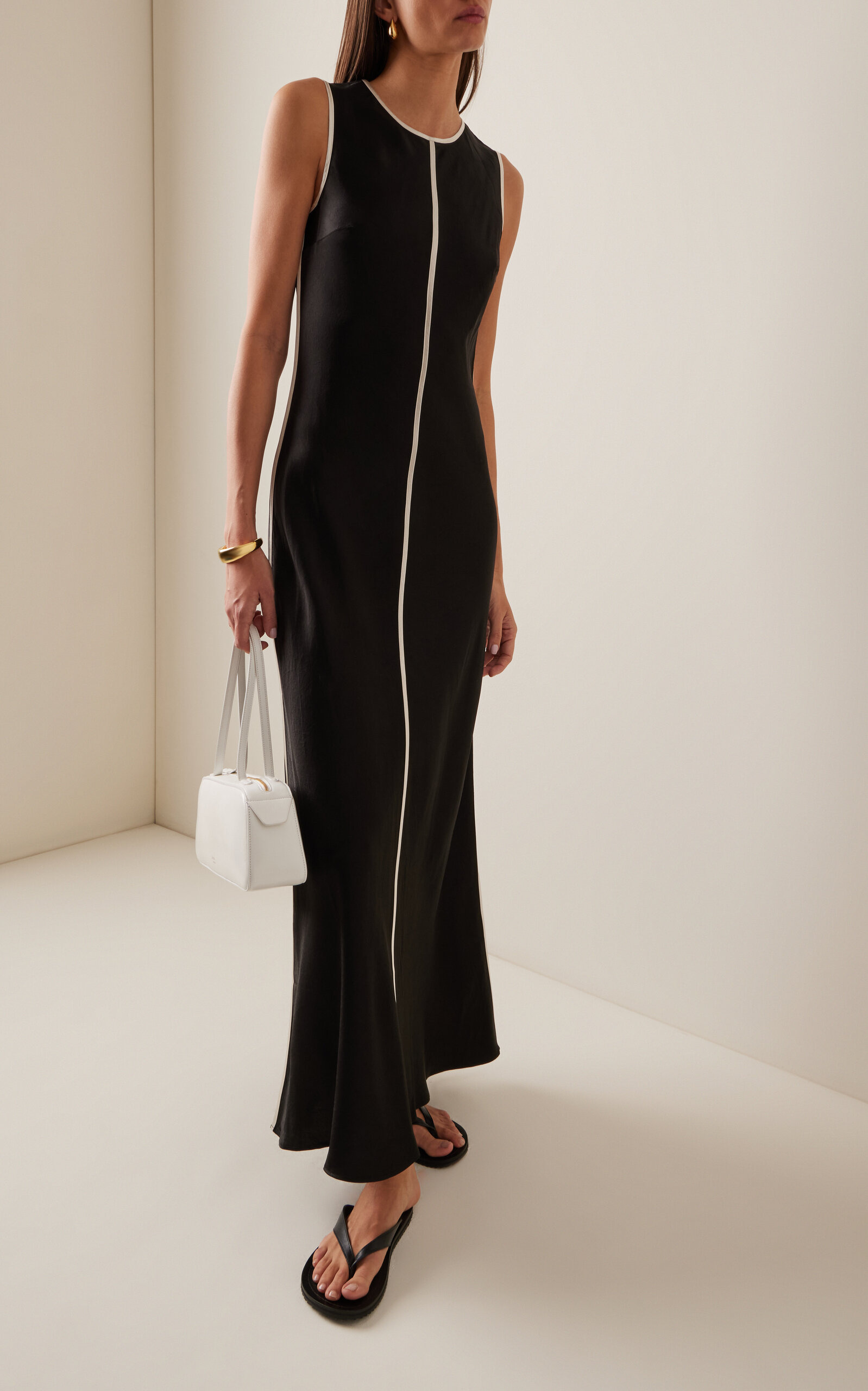 Contrast-Trimmed Crepe Maxi Dress black/white - 3