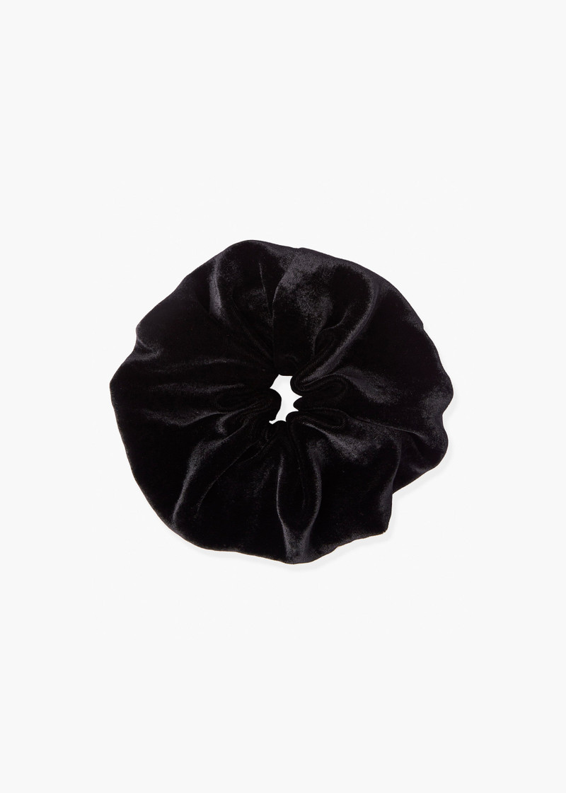 Velvet Scrunchie 1