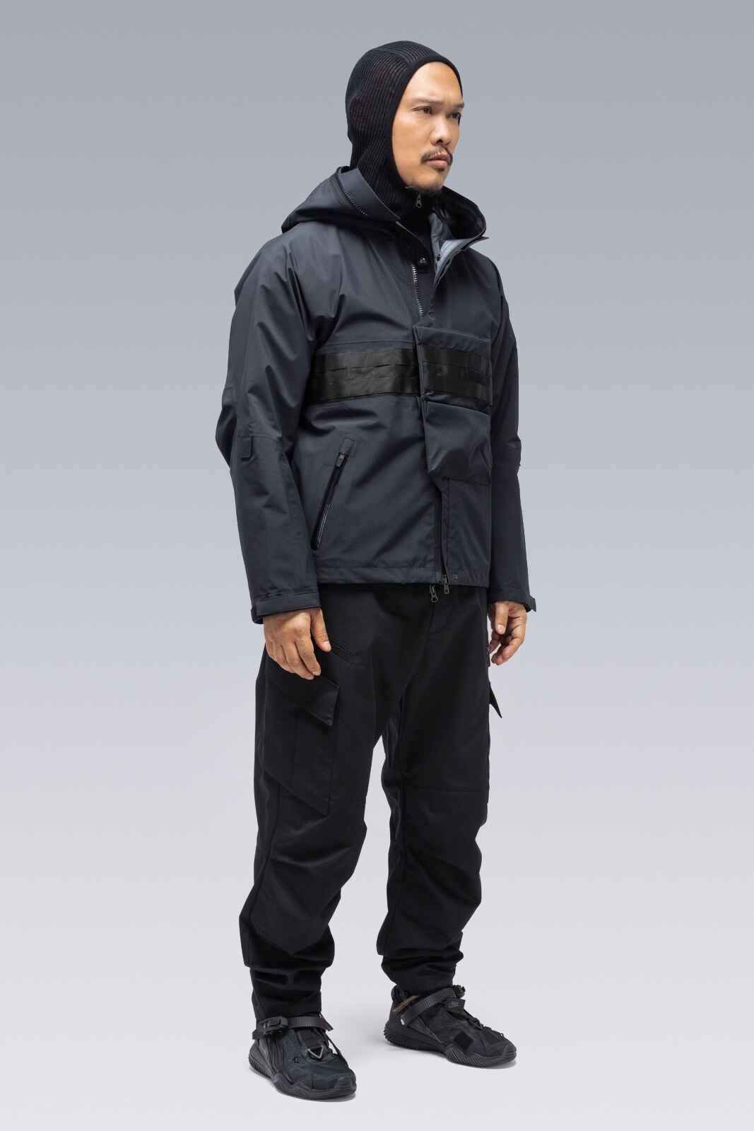 J77-AM Black - 24