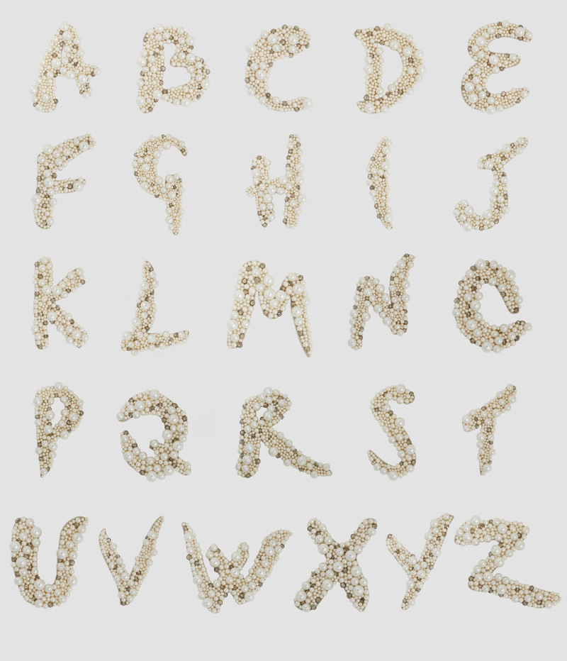 PEARL ALPHABET BROOCH G 4