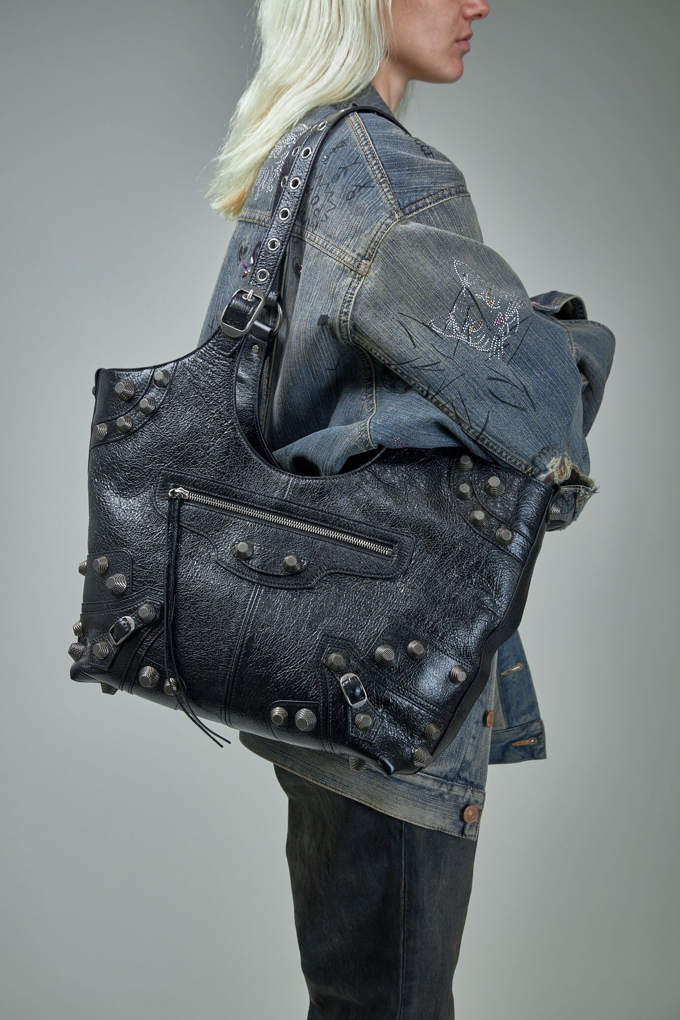 BALENCIAGA Le Cagole Carry All Tote M | labelsfashion