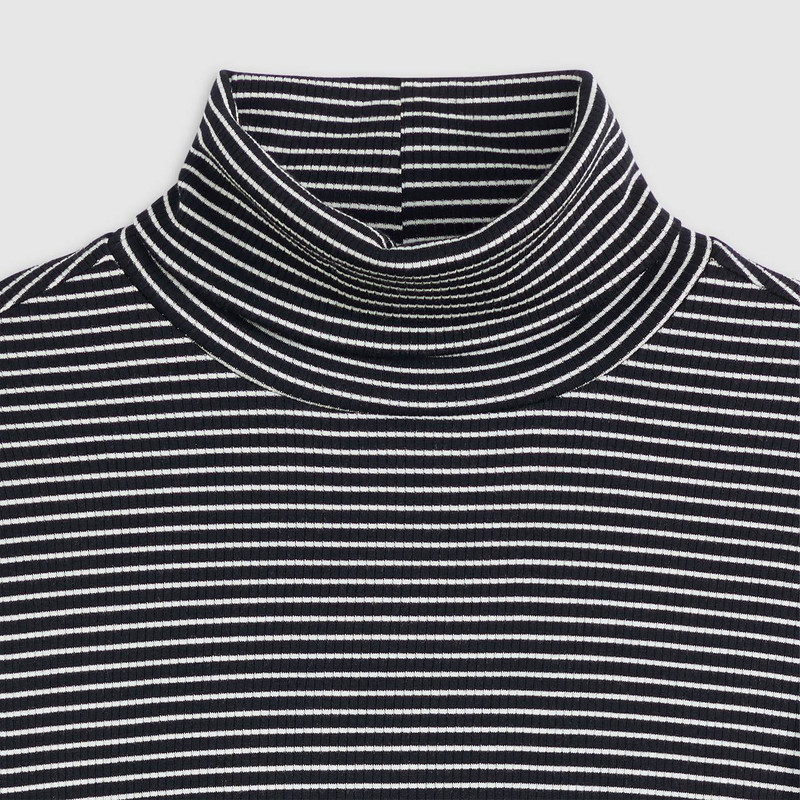 DREAMY TURTLENECK TOP 6