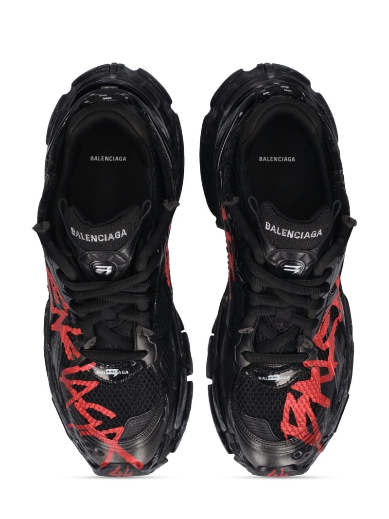 Runner mesh and nylon graffiti sneakers - 4