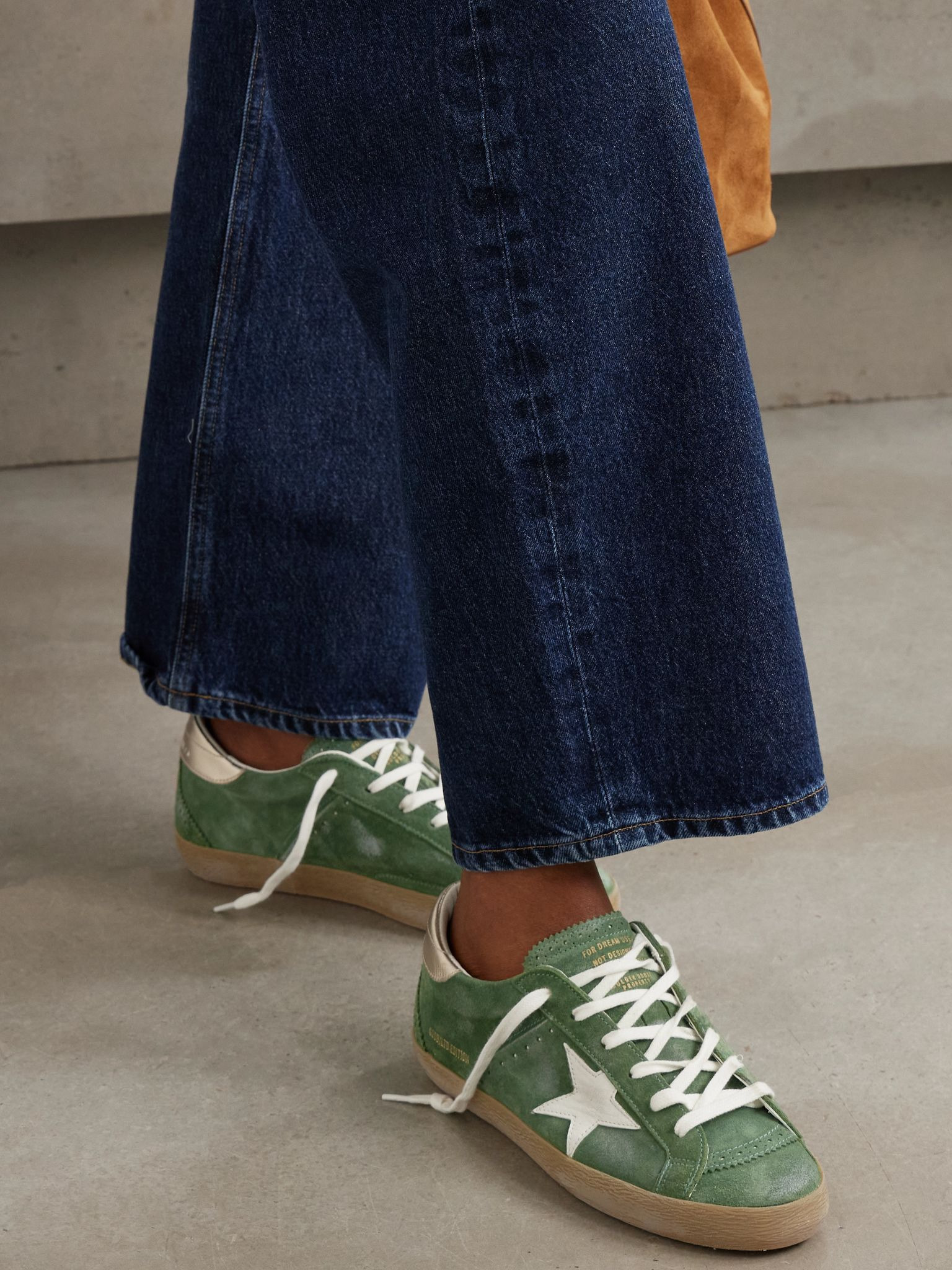 Super-Star distressed suede and metallic leather sneakers Green - 2