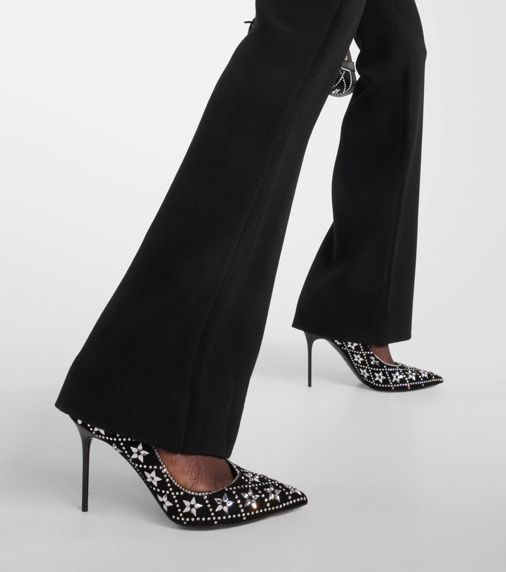 Ruby crystal-embellished suede pumps - 4