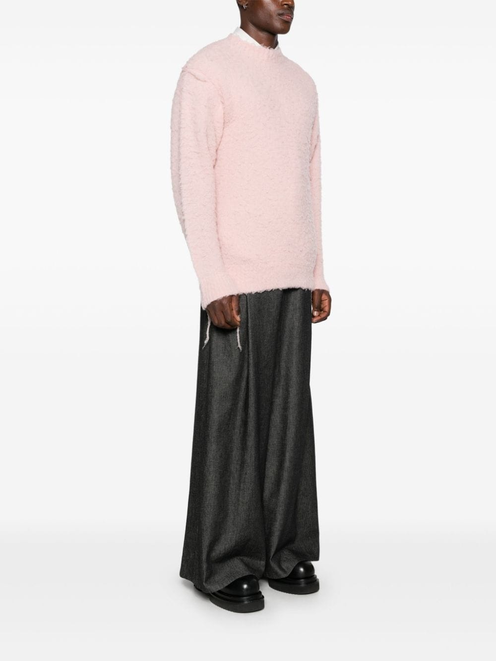 pilled sweater - 3