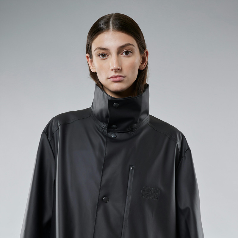 Skipagata Raincoat 3