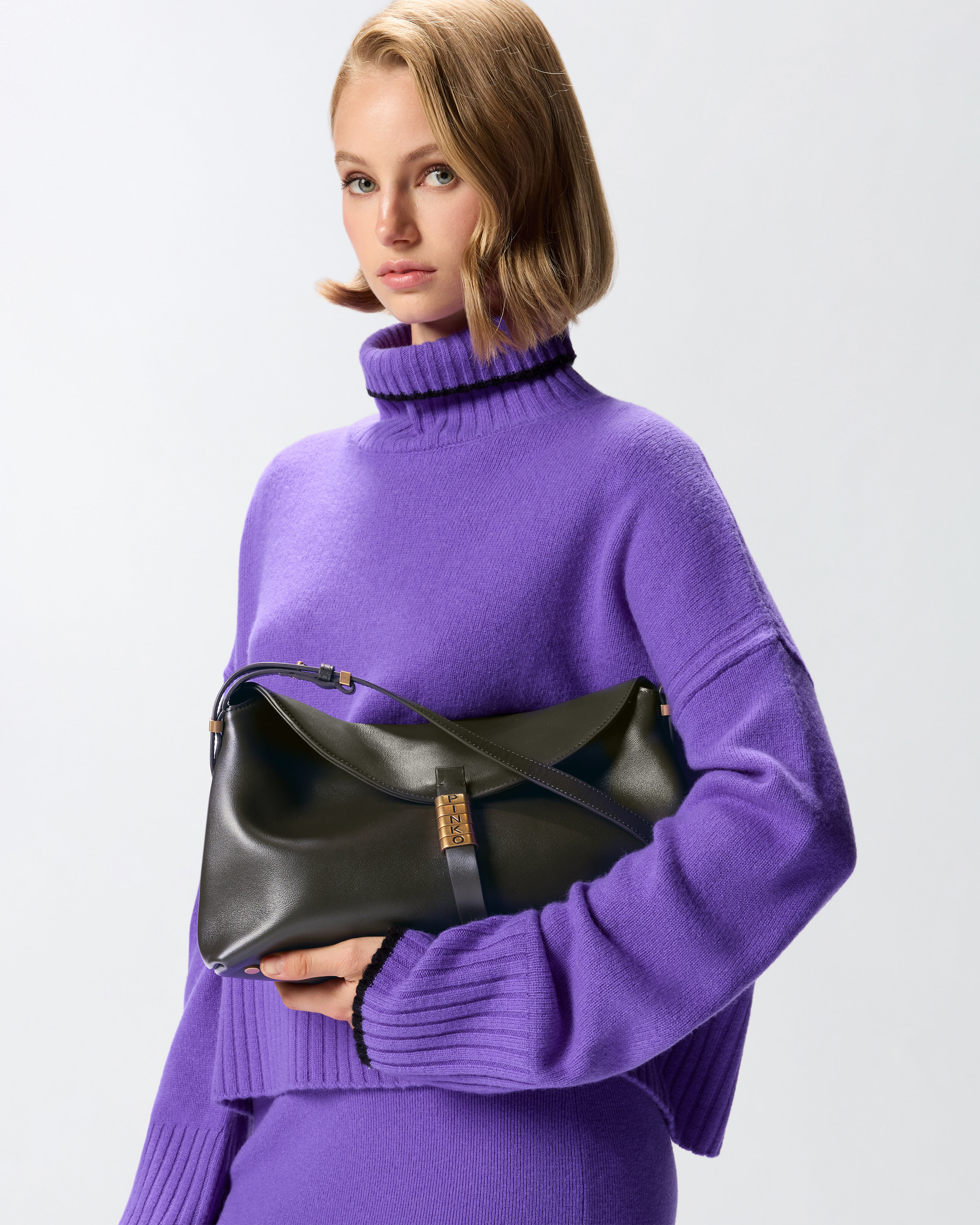 MEDIUM LEATHER SADDLE BAG BAGUETTE SHOULDER BAG - 5