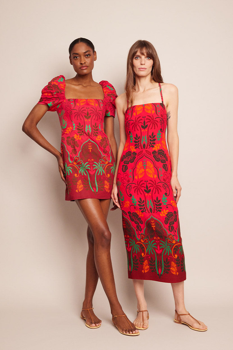 Dria Dress Vibrant Midi Dress with a Striking Tropical Print 5