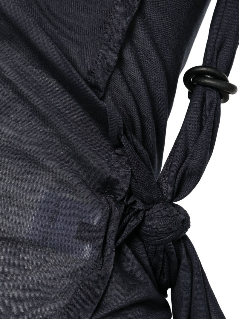 tied T-shirt 3