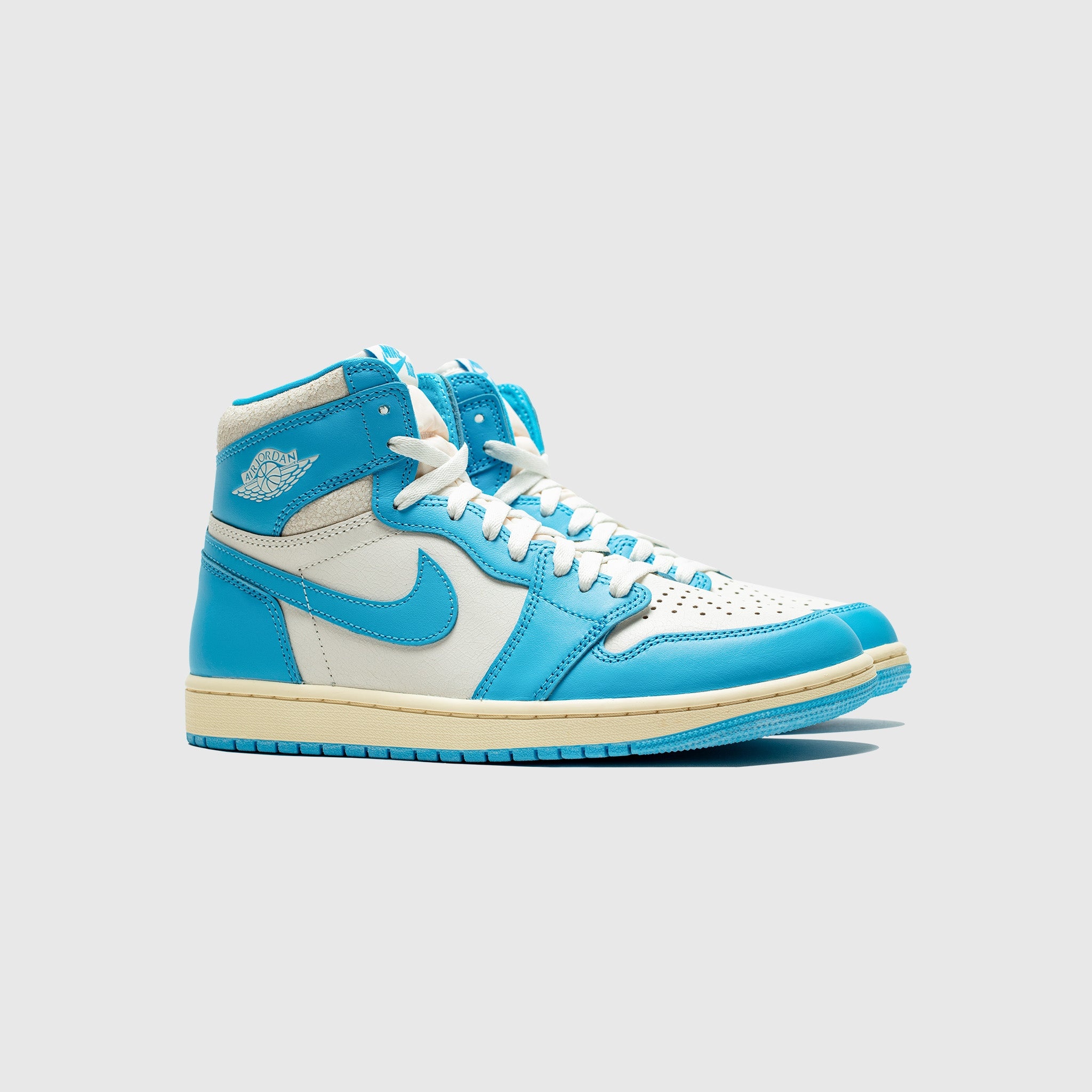 AIR JORDAN 1 RETRO HIGH OG "UNC REIMAGINED" - 2