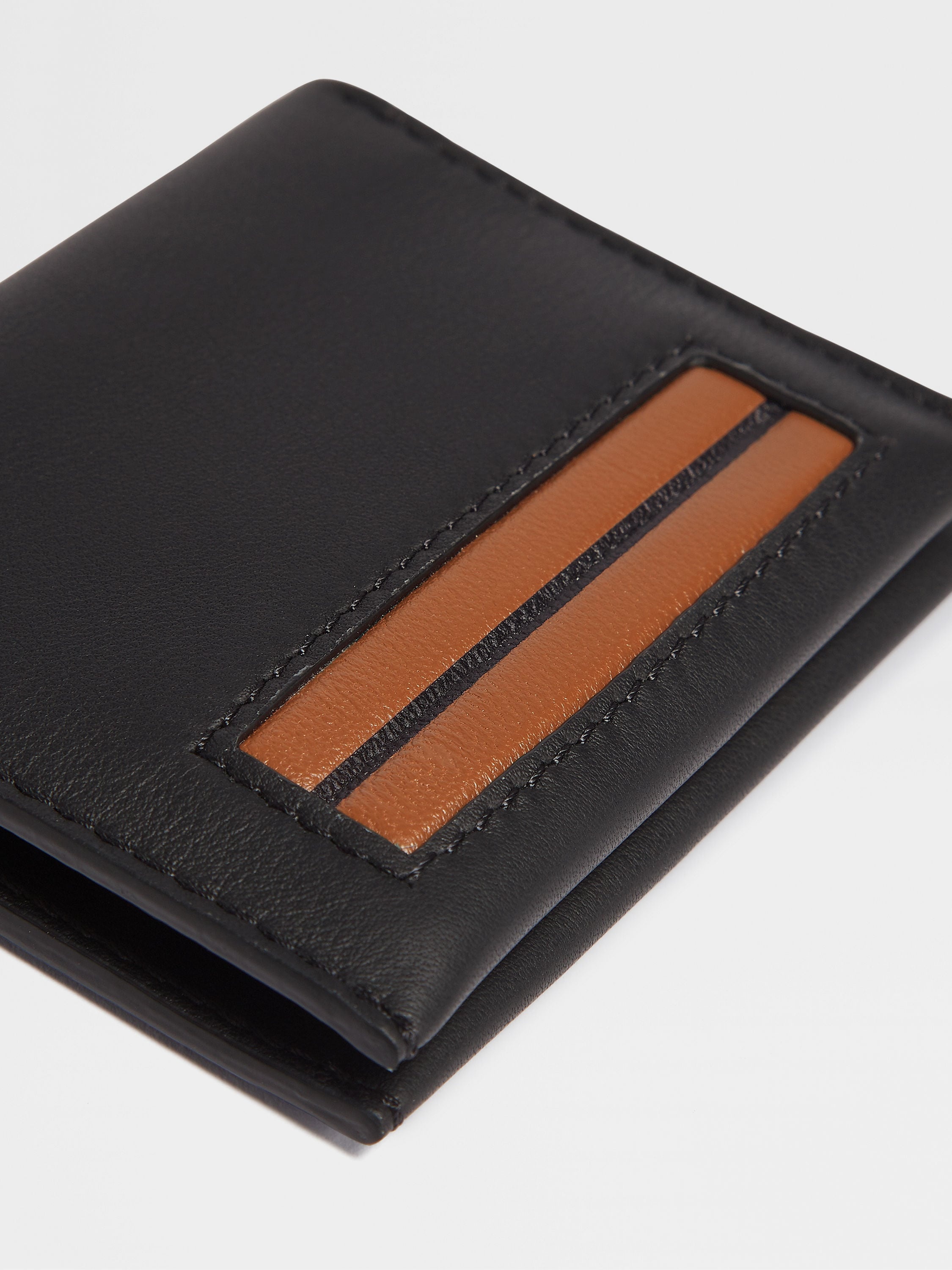 BLACK LEATHER CARD CASE - 5