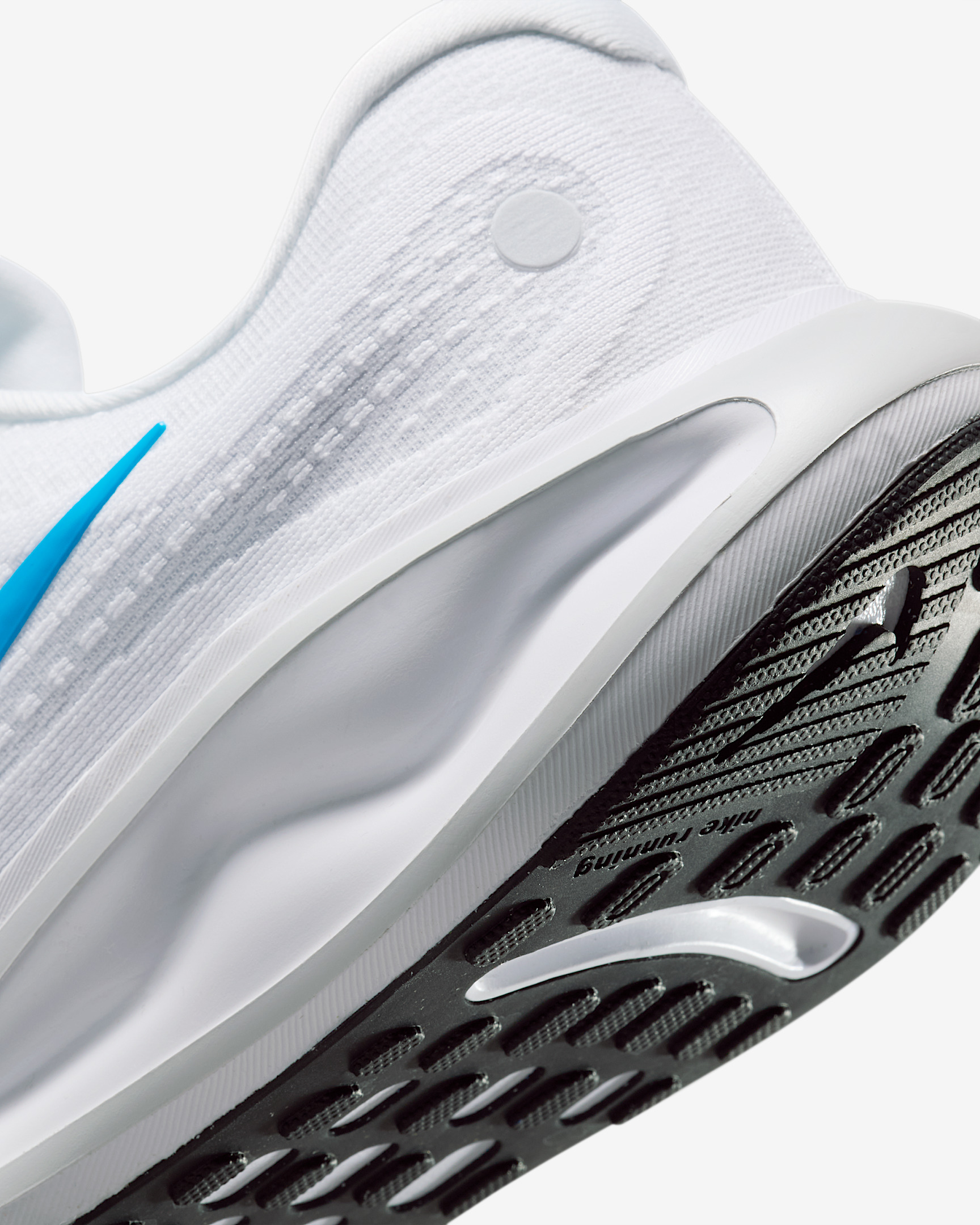 Nike Journey Run Men's Road Running Shoes - 8
