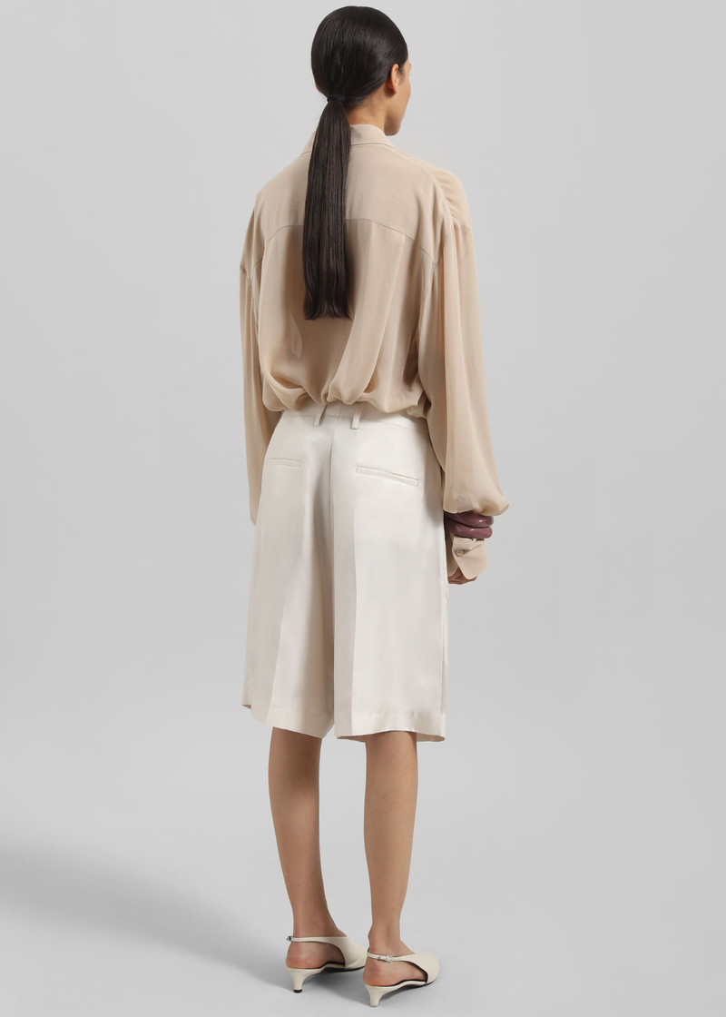 Marfa Pleated Silk Bermuda Shorts - Ivory 5