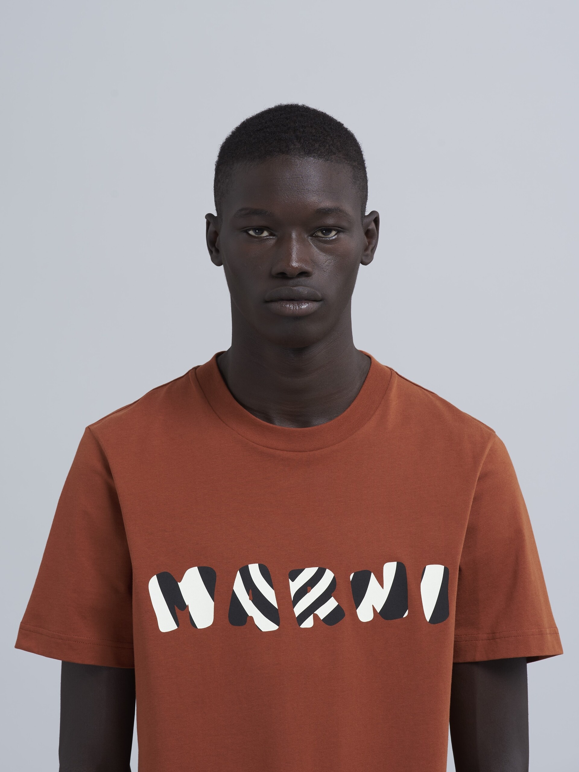 ORGANIC JERSEY EMBROIDERED LOGO T-SHIRT - 4