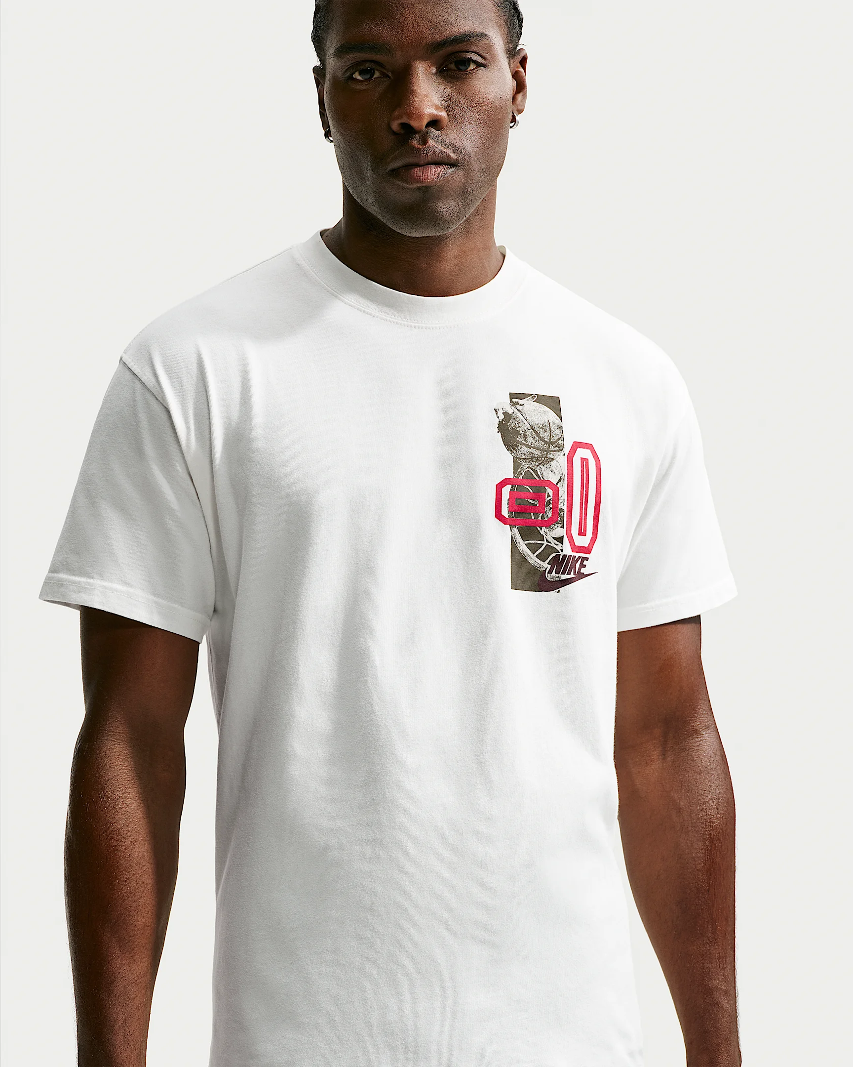 Nike Men's Basketball T-Shirt - 1