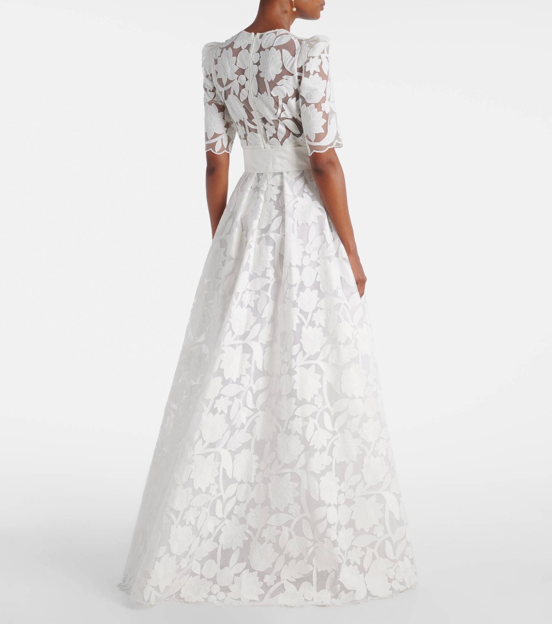 Bridal embroidered floral gown - 3