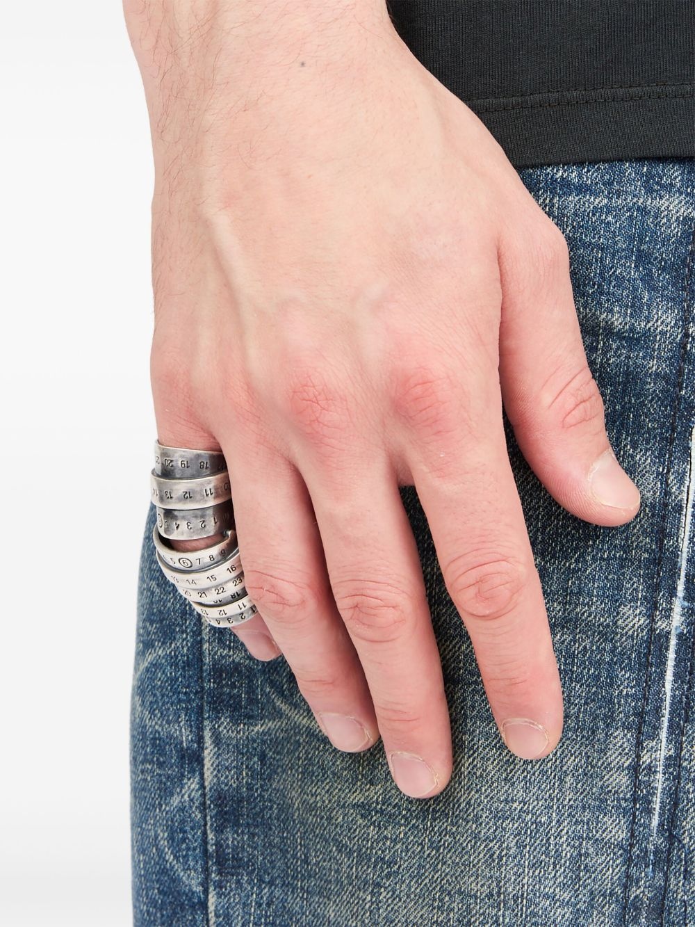 SIGNAUTRE NUMBERS MOTIF RING - 4