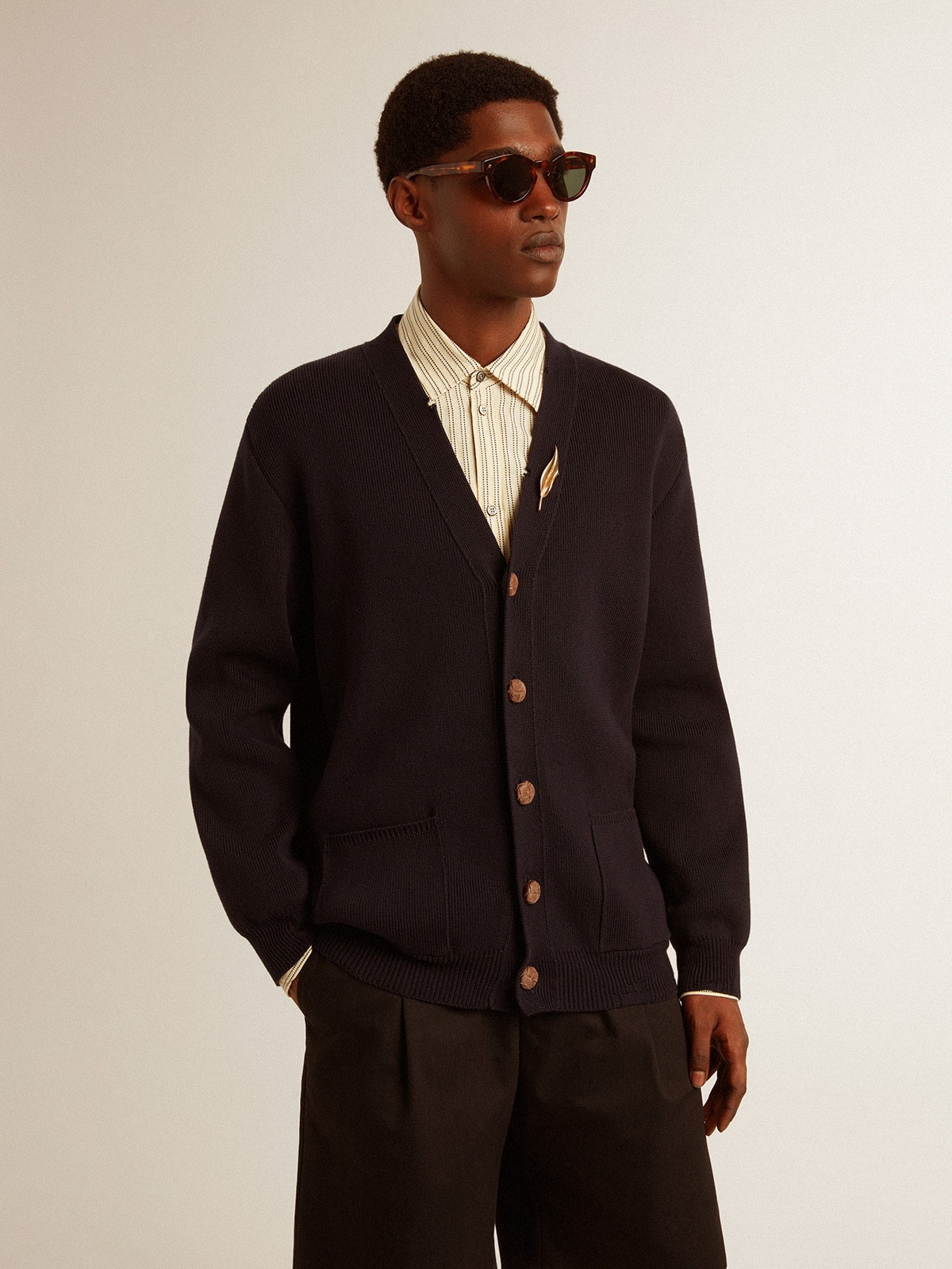 Golden Collection cardigan in dark blue cotton with a distressed finish - 2