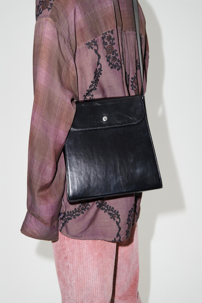 Extended Bag Aamon Black Leather 6