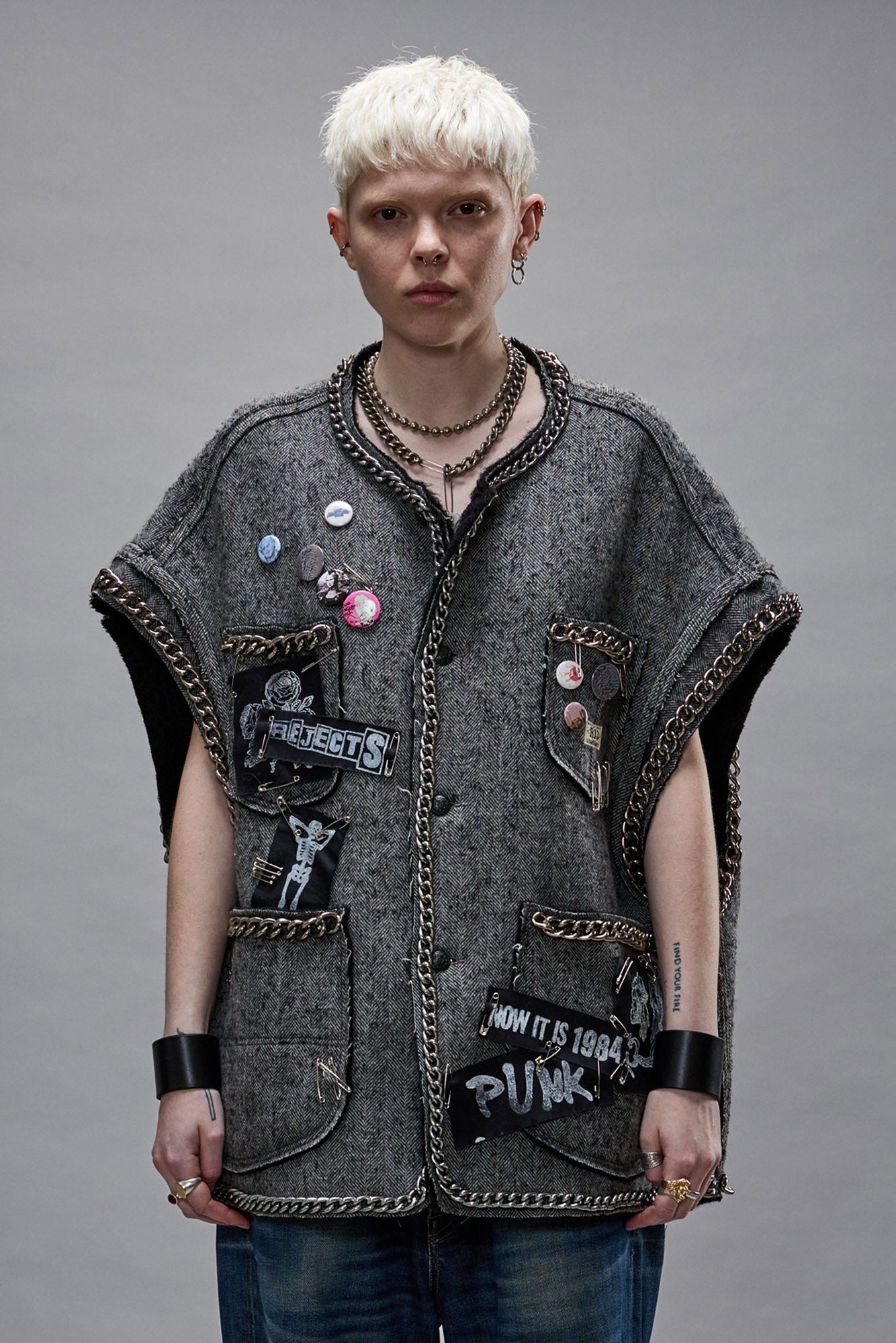 SLEEVELESS CHORE JACKET - GREY HERRINGBONE - 5