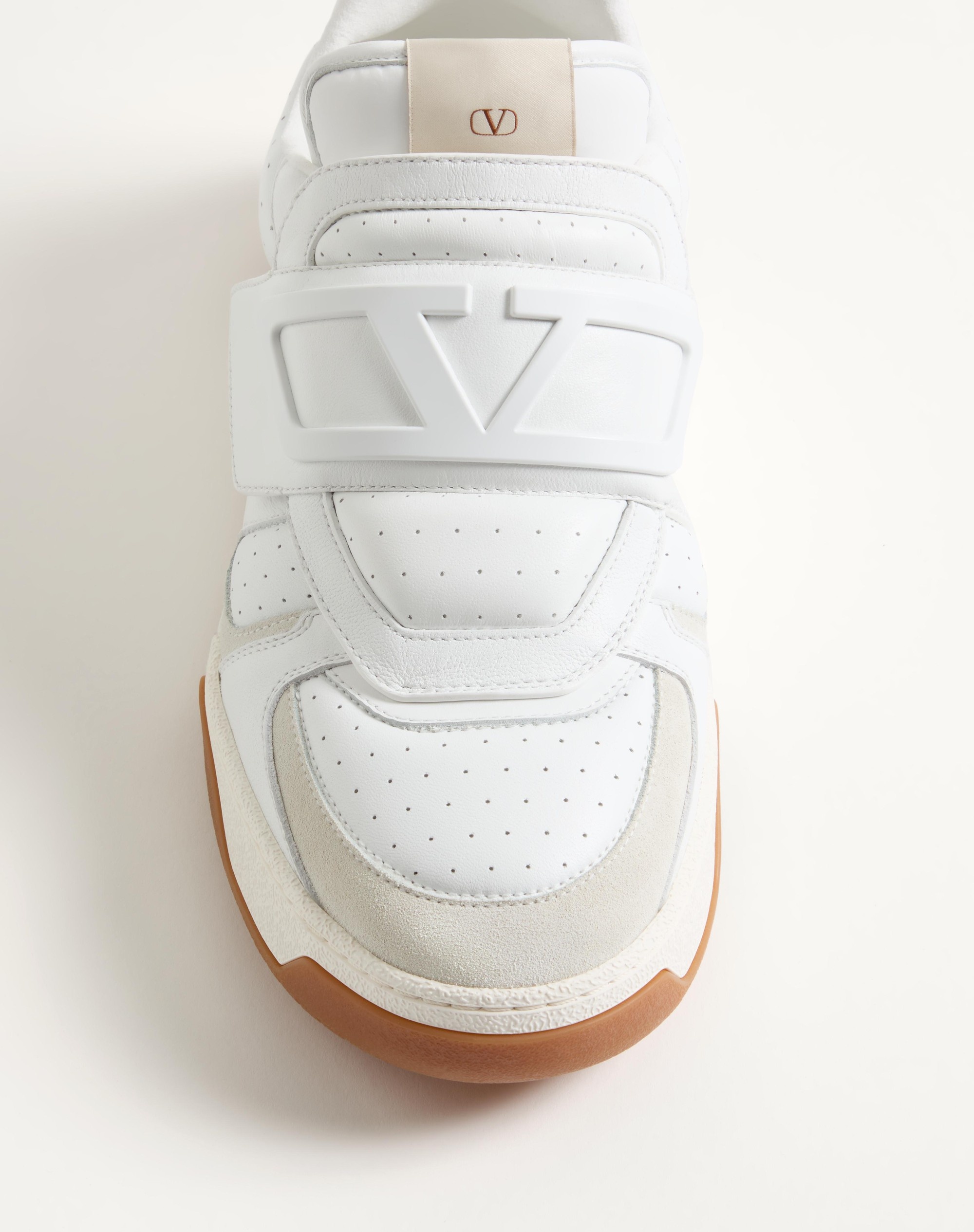 JOIE DE JOUER LOW TOP SNEAKER IN NAPPA CALFSKIN - 6