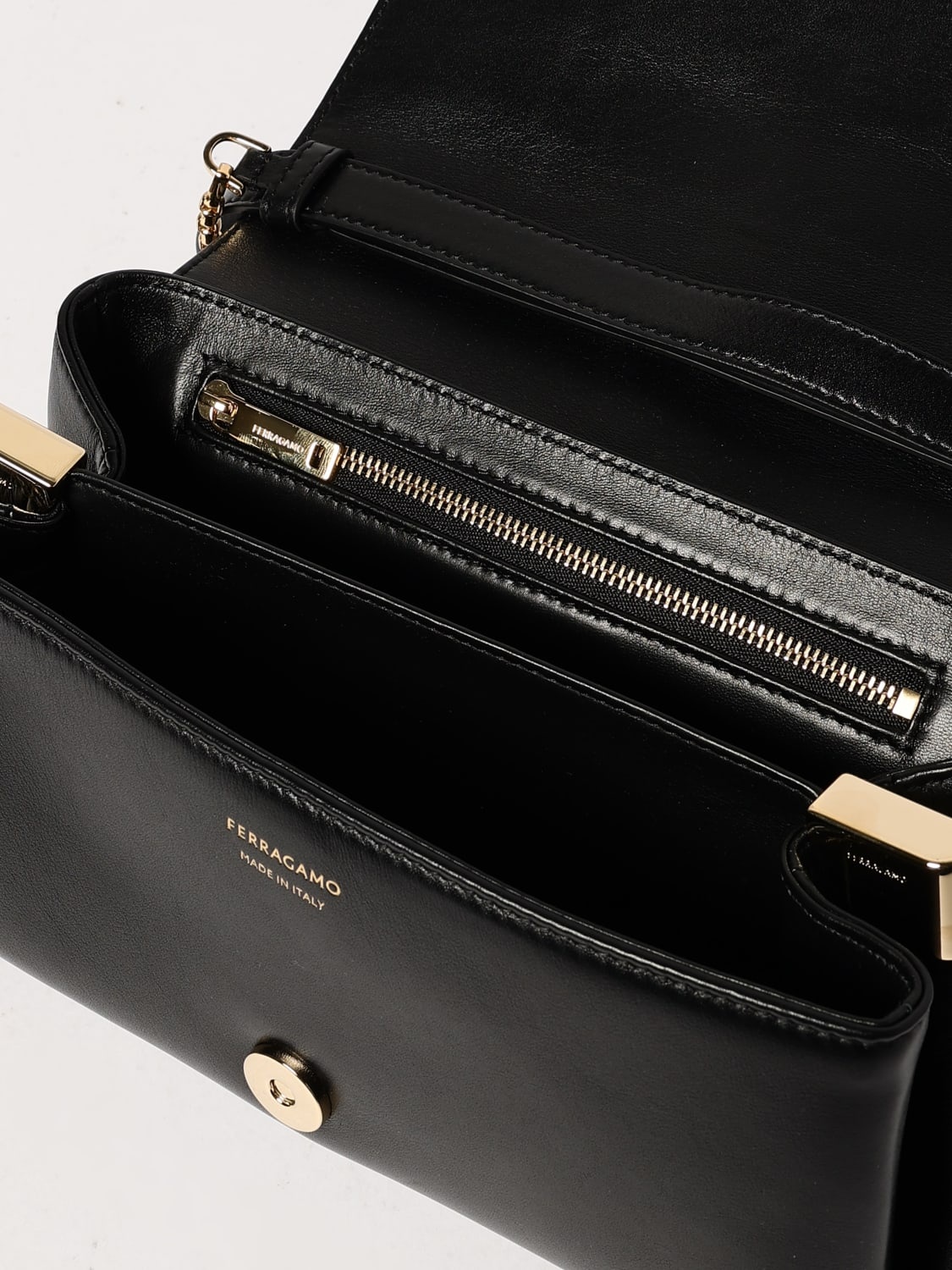 Shoulder bag woman Ferragamo - 5
