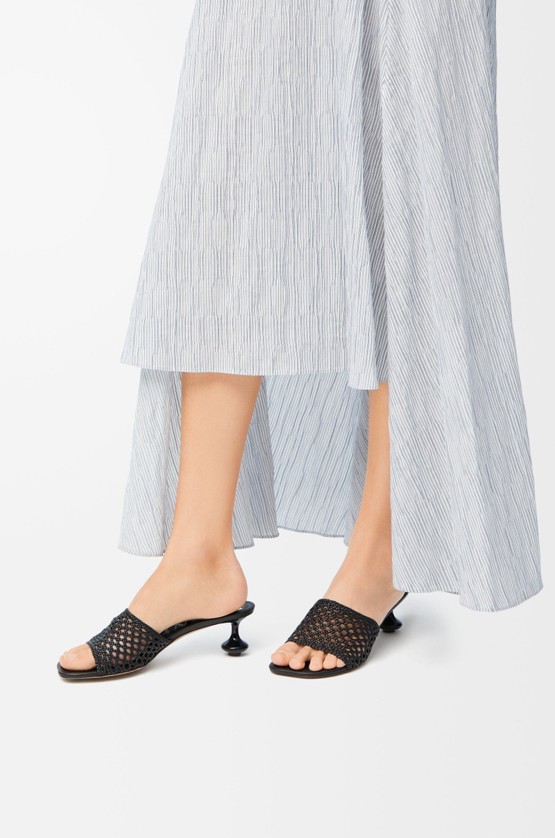 Loewe Toy slide in calfskin outlook