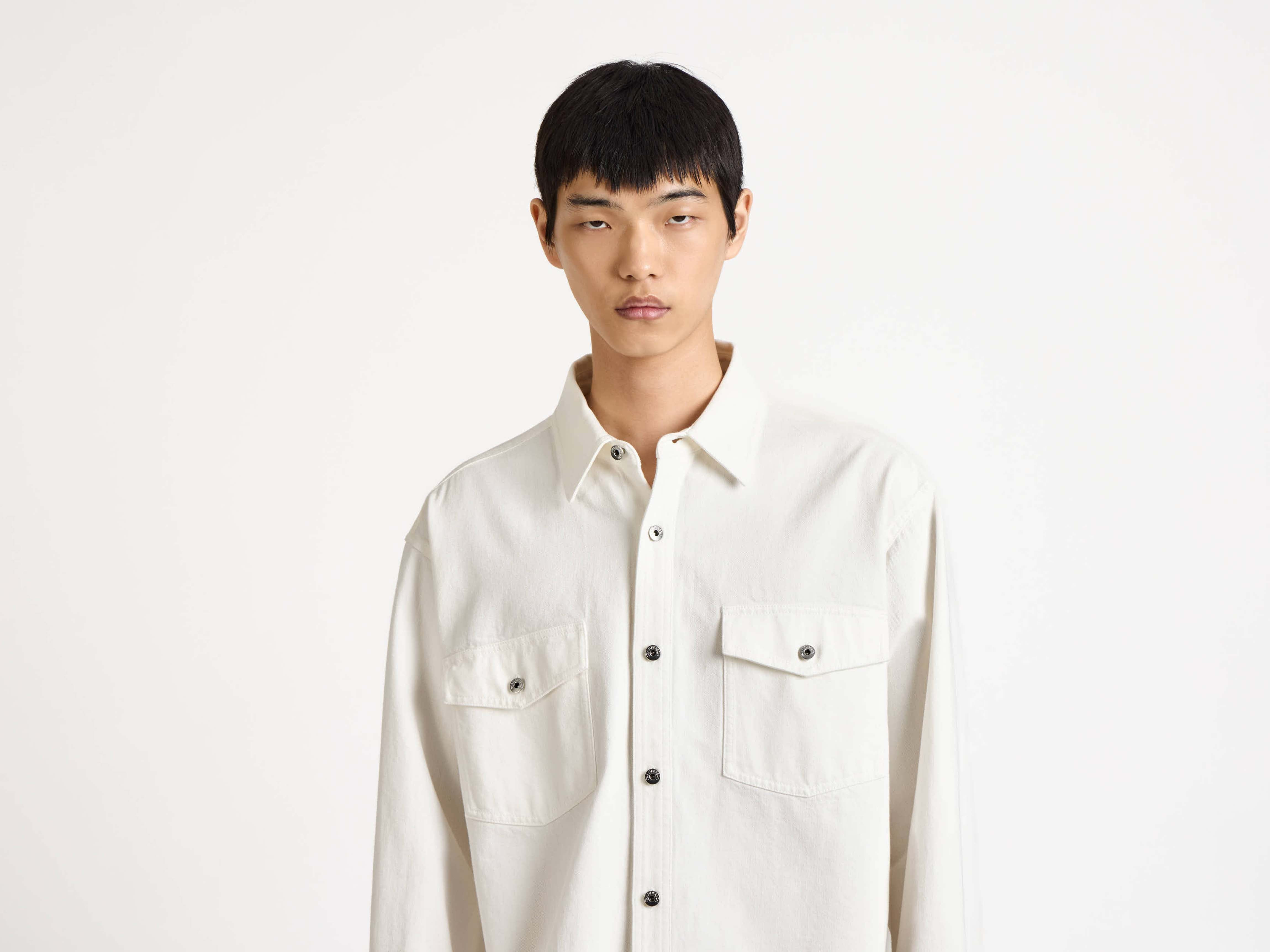 OVERSIZED DENIM SHIRT IN WHITE - 6