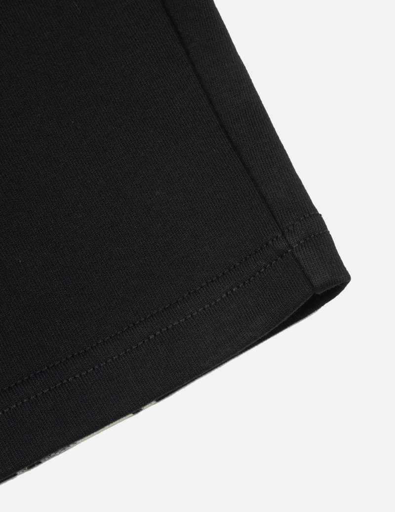 CALLIGRAPHY BRUSH DAICOCK PRINT REGULAR FIT SWEAT SHORTS 13