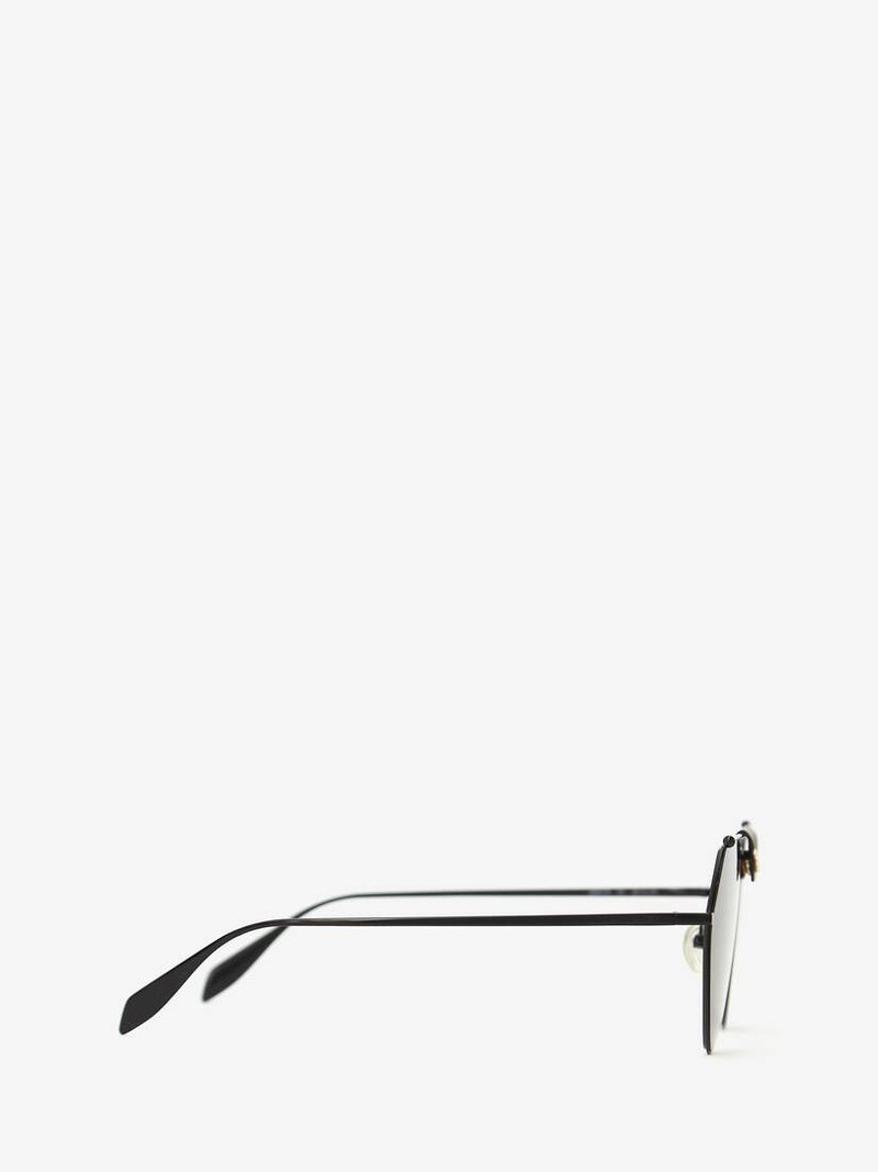 Alexander McQueen Top Piercing Sunglasses in Black/grey outlook