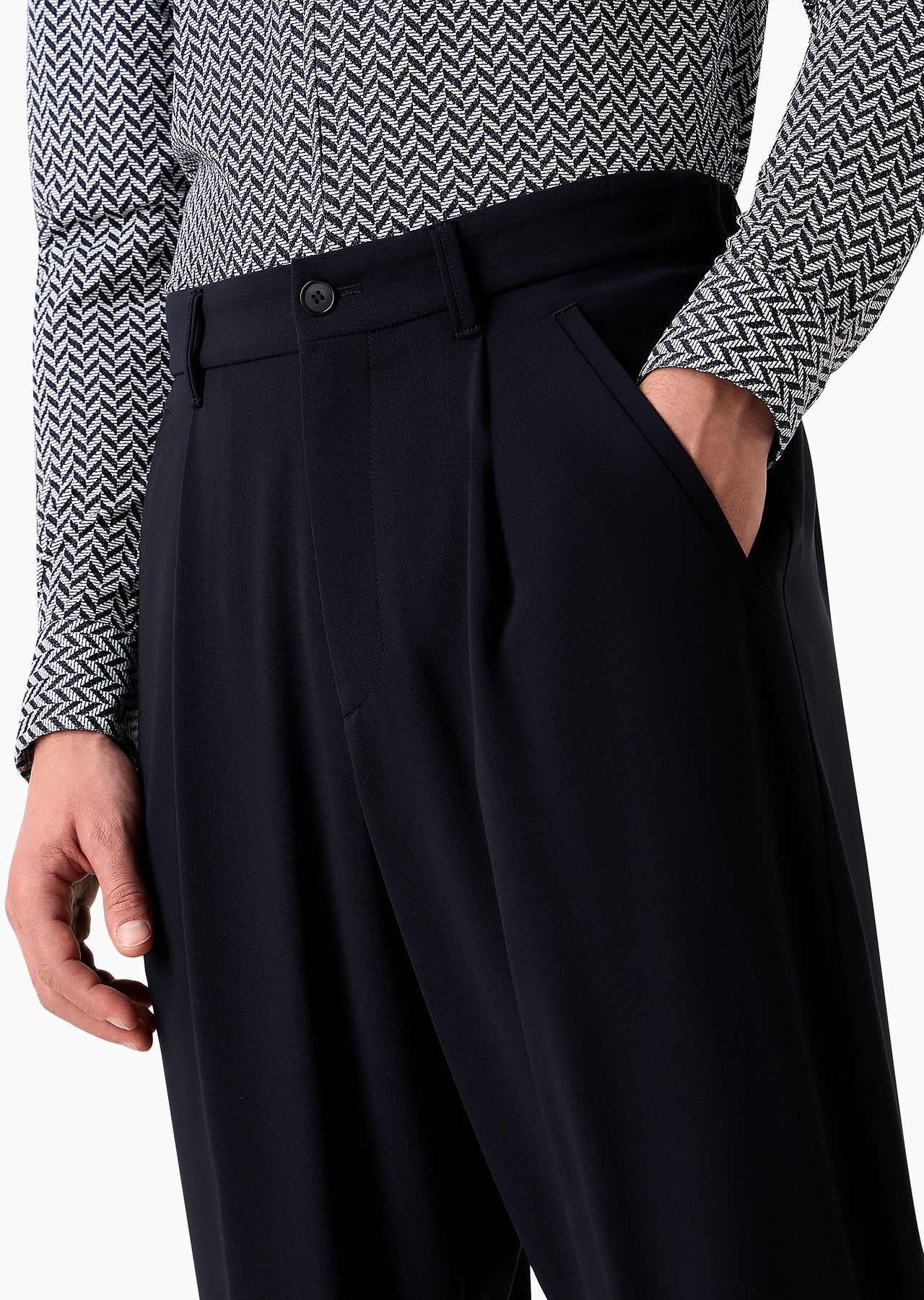 Single-dart, wool-canvas trousers - 5